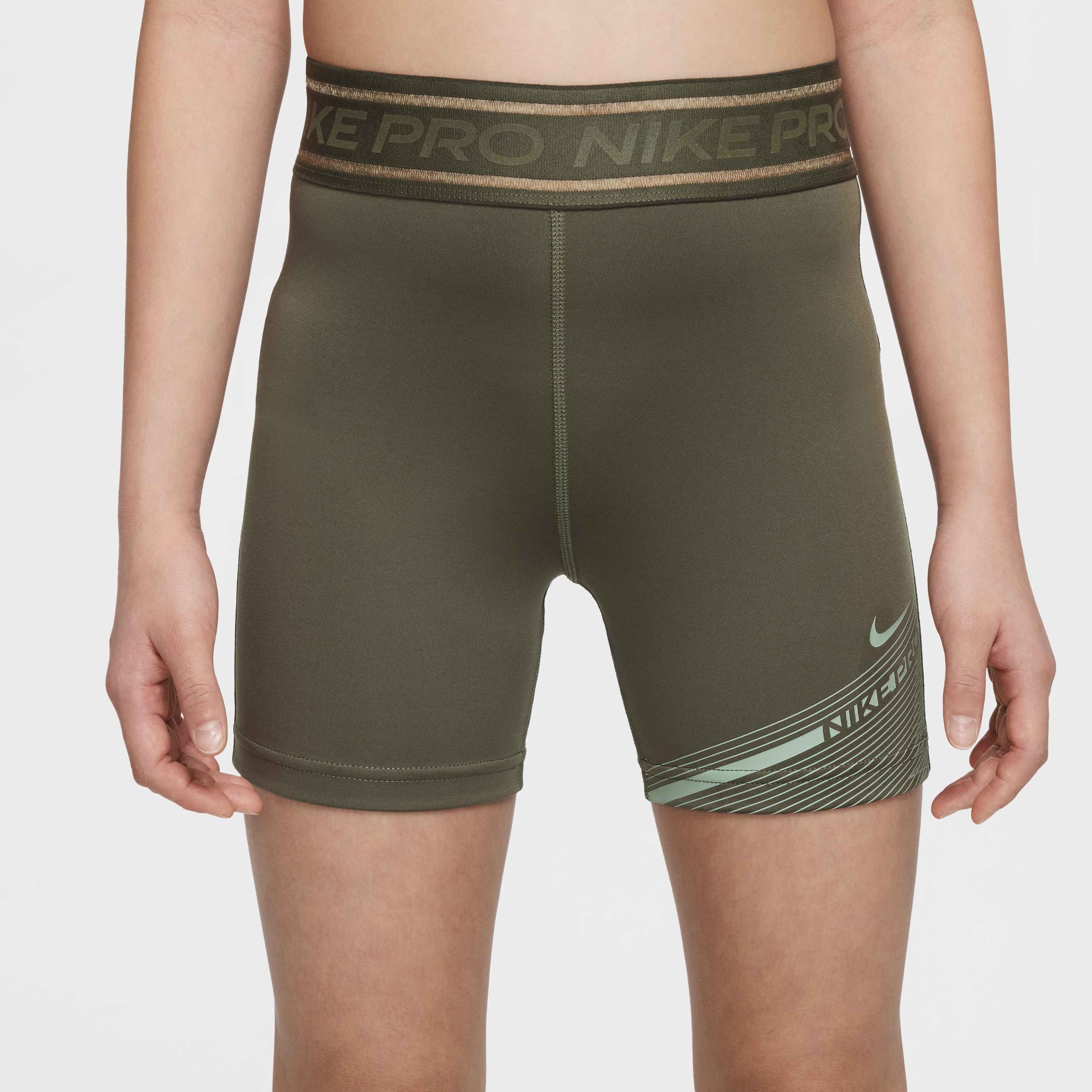 نايكي برو image number 1