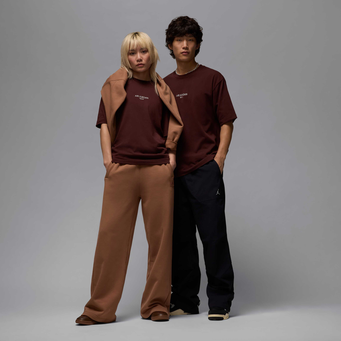 人気★【Nike】JORDAN★Air Beijing Tシャツ Buy Air Jordan Men's Beijing T-Shirt - Earth/Sail | Nike