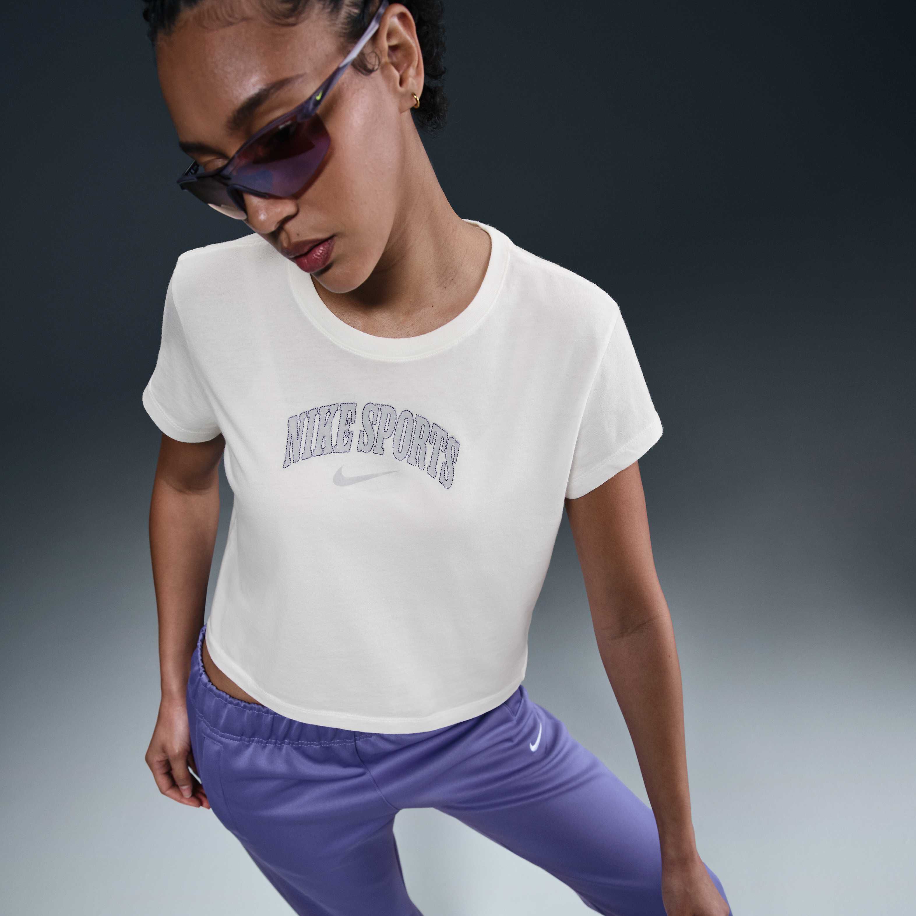 Nike Sportswear image number 2