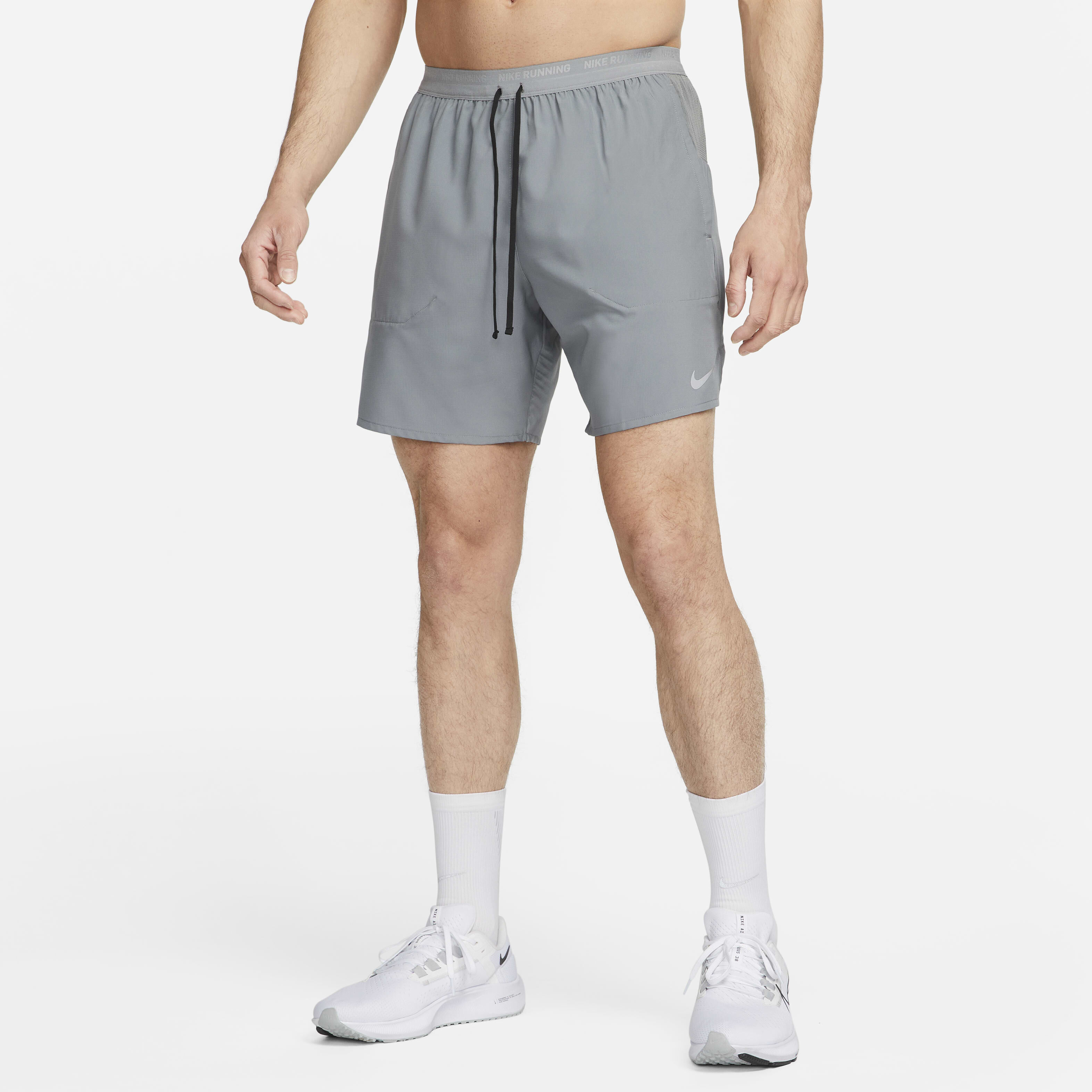 Nike shorts with back pocket new arrivals