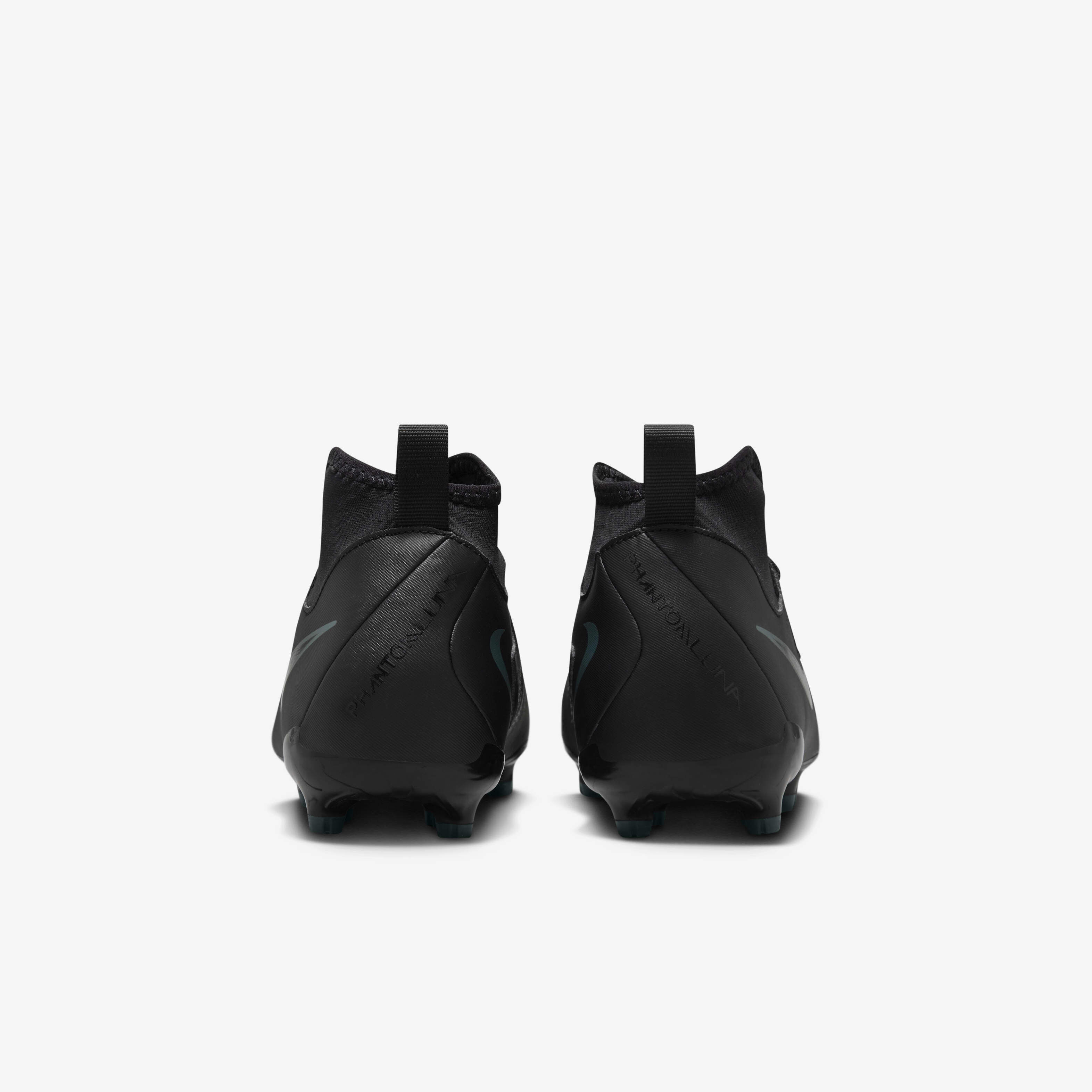 Buy Nike Jr. Phantom Luna 2 Academy Younger Older Kids MG Football Boot Nike Kuwait Official
