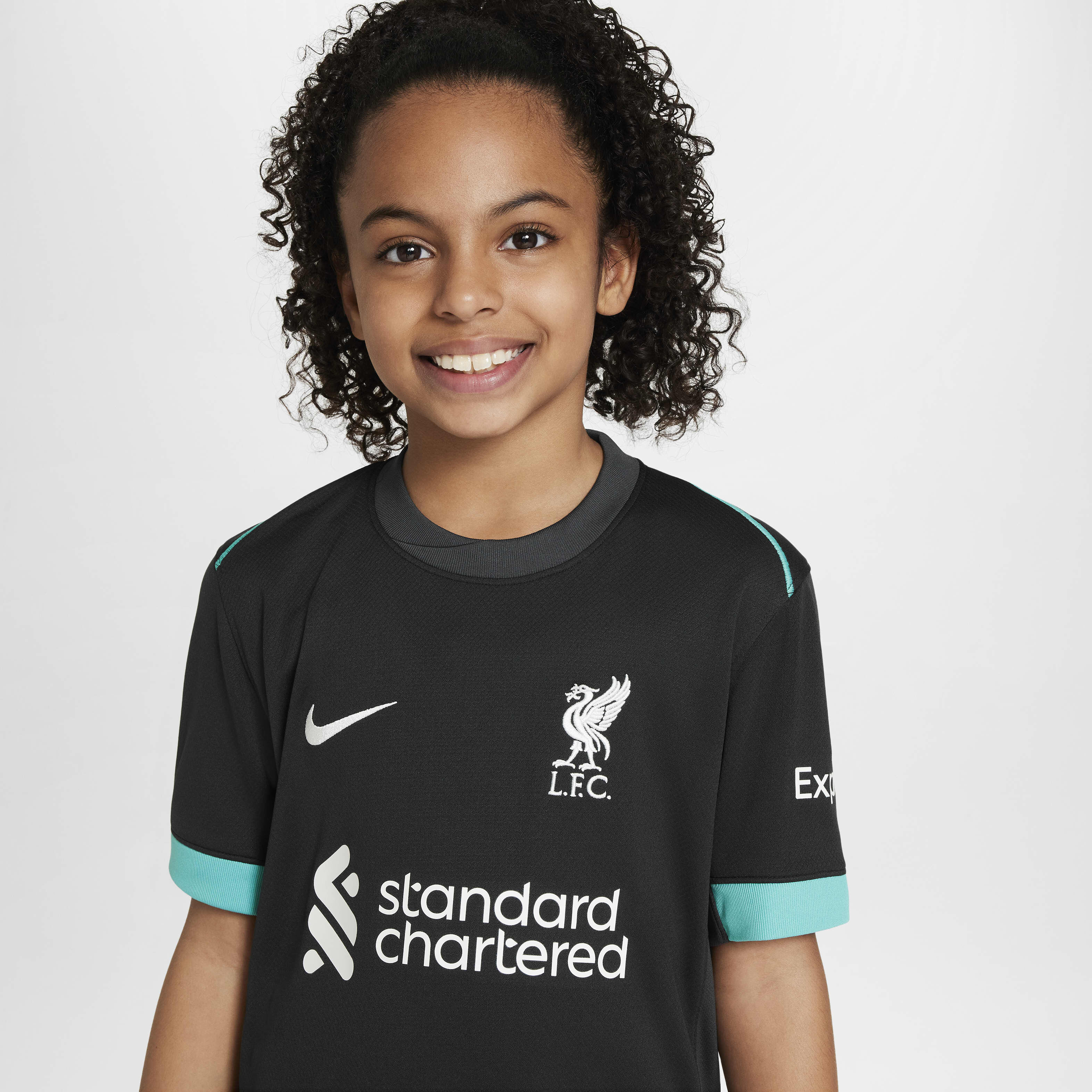 Liverpool F.C. 2024/25 Stadium Away image number 2