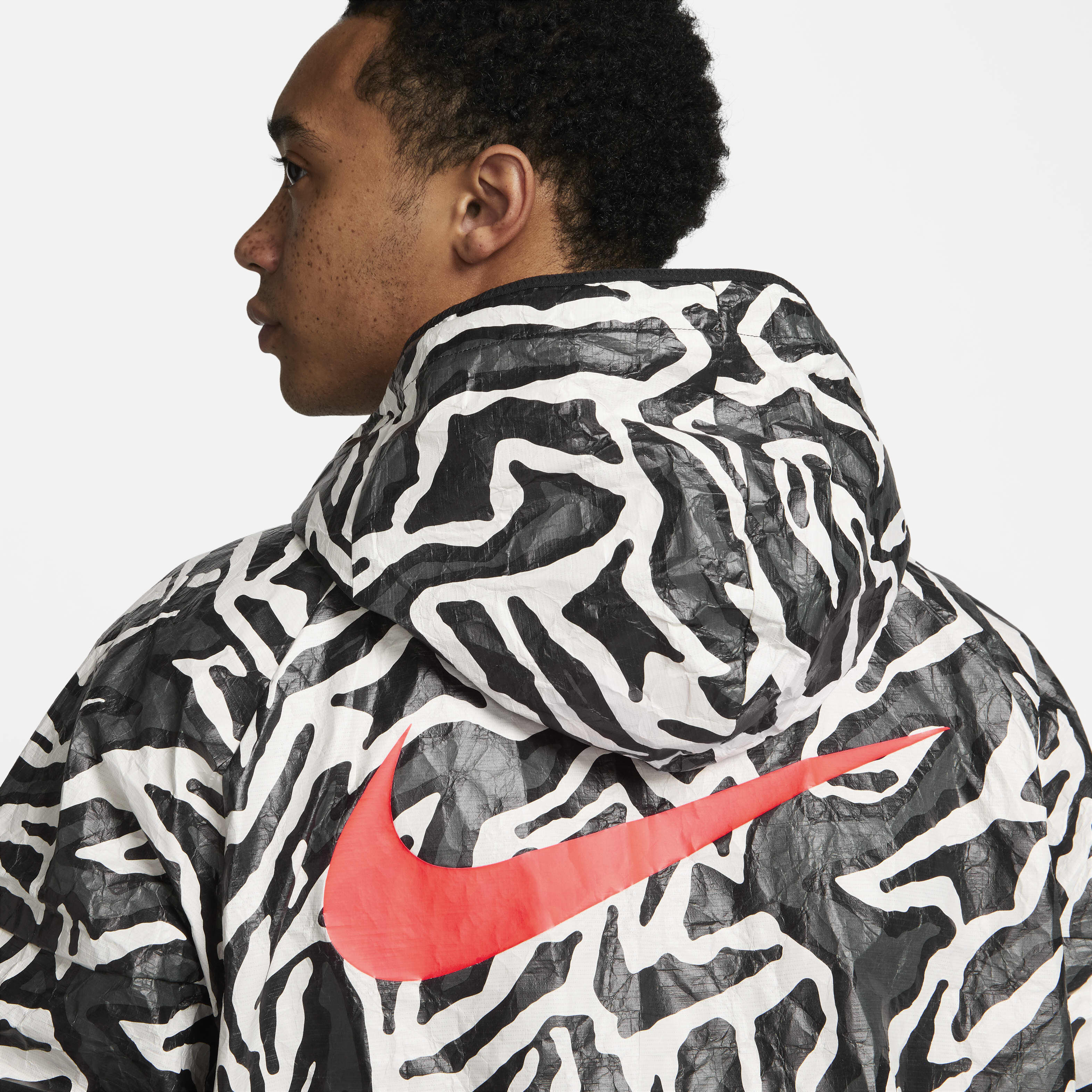 Nike Sportswear Trend image number 2