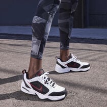 Nike Air Monarch IV