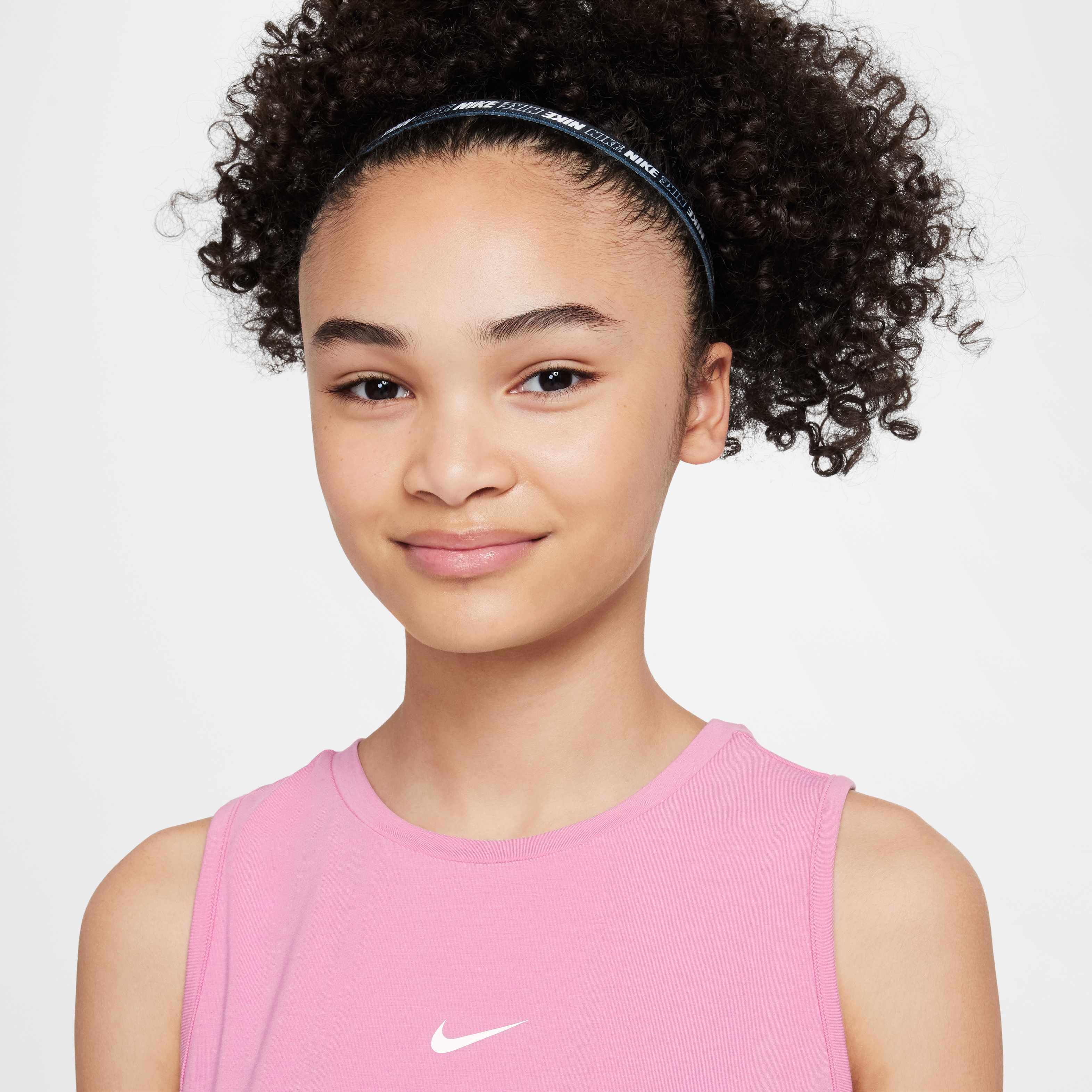 Nike Pro image number 2