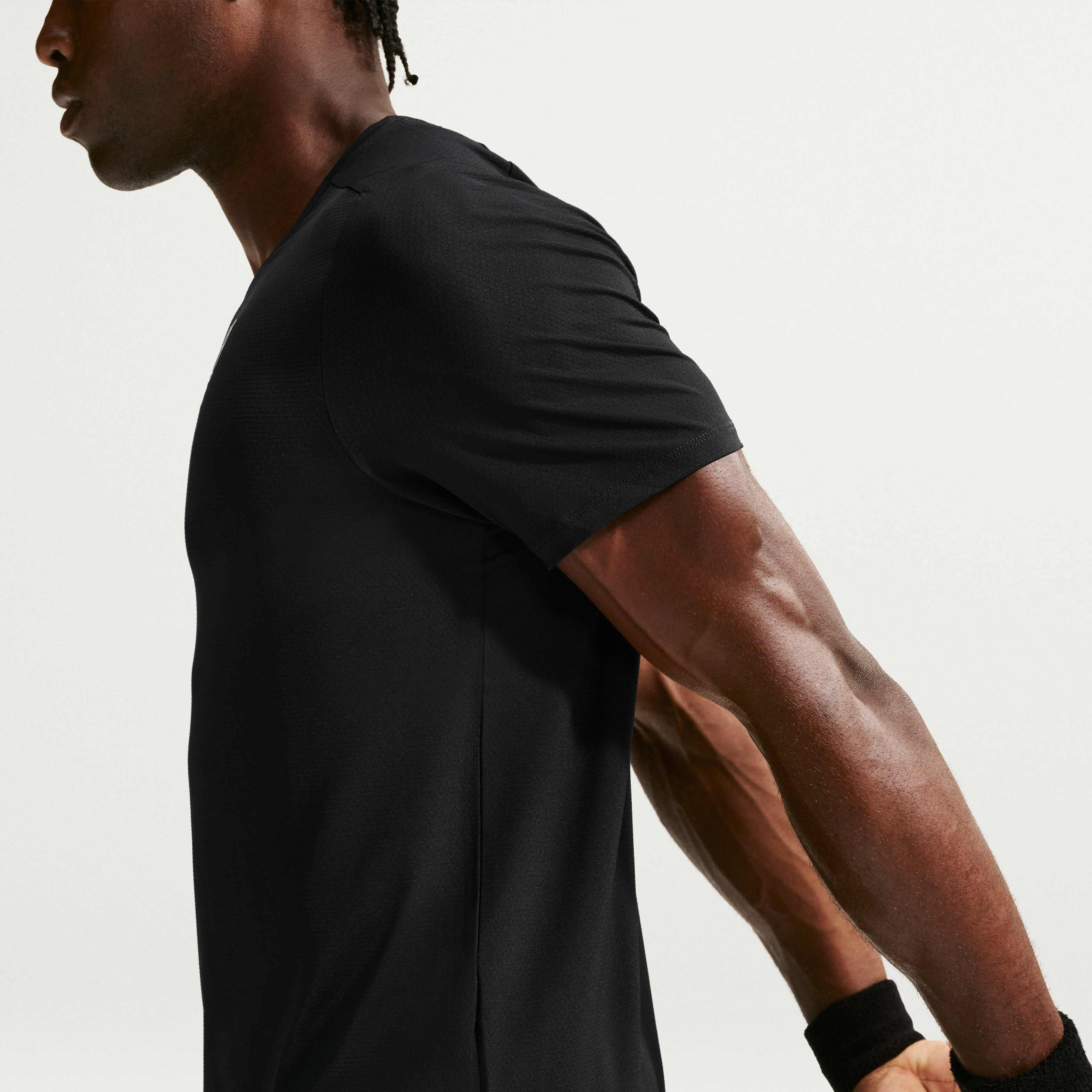 NikeCourt Advantage image number 1