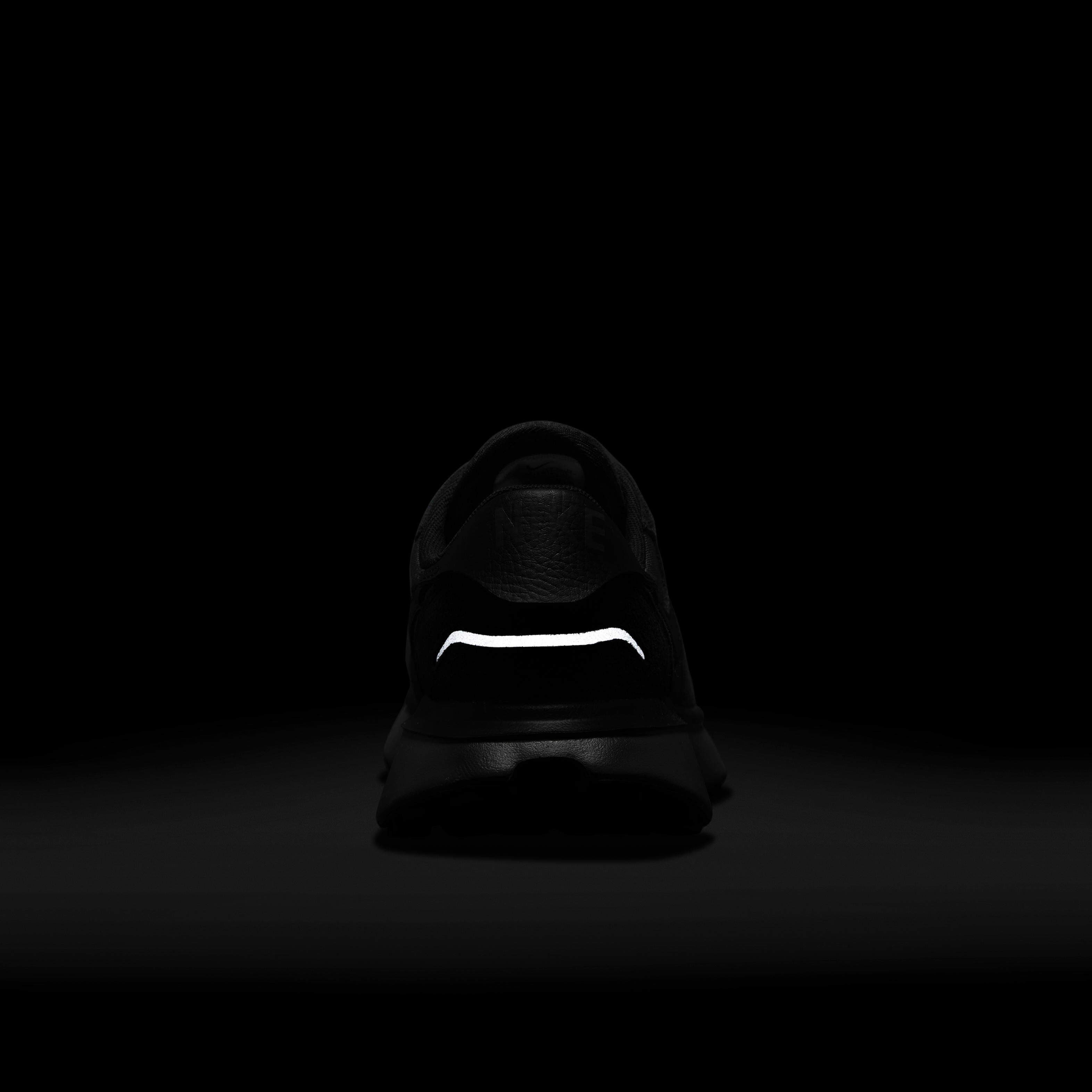 نايكي فينكس وافل image number 9