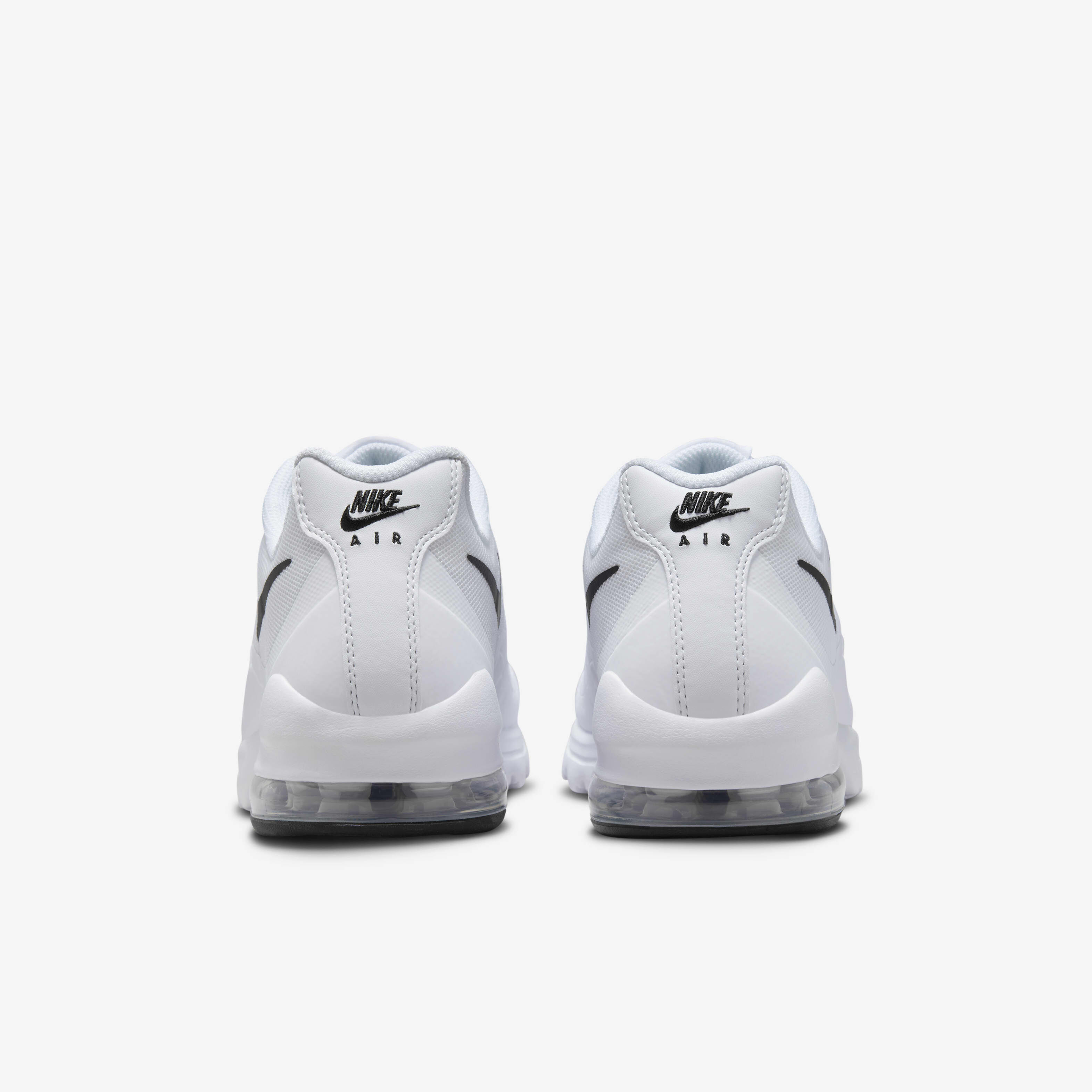 Nike air max invigor size 5 clearance