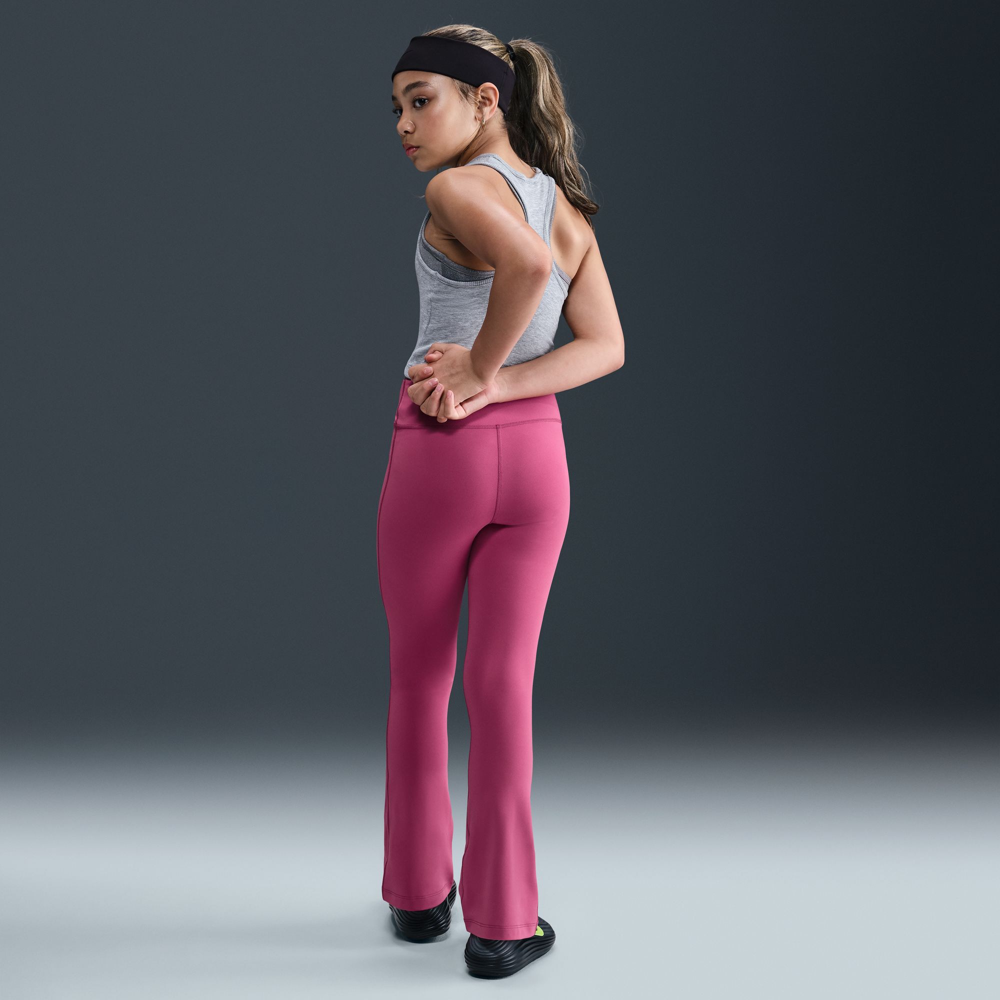 Nike One image number 2