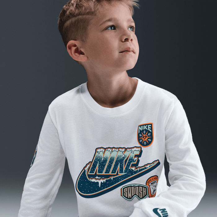 Nike image number 4 Nike image number 4