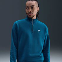 Nike Sportswear Club