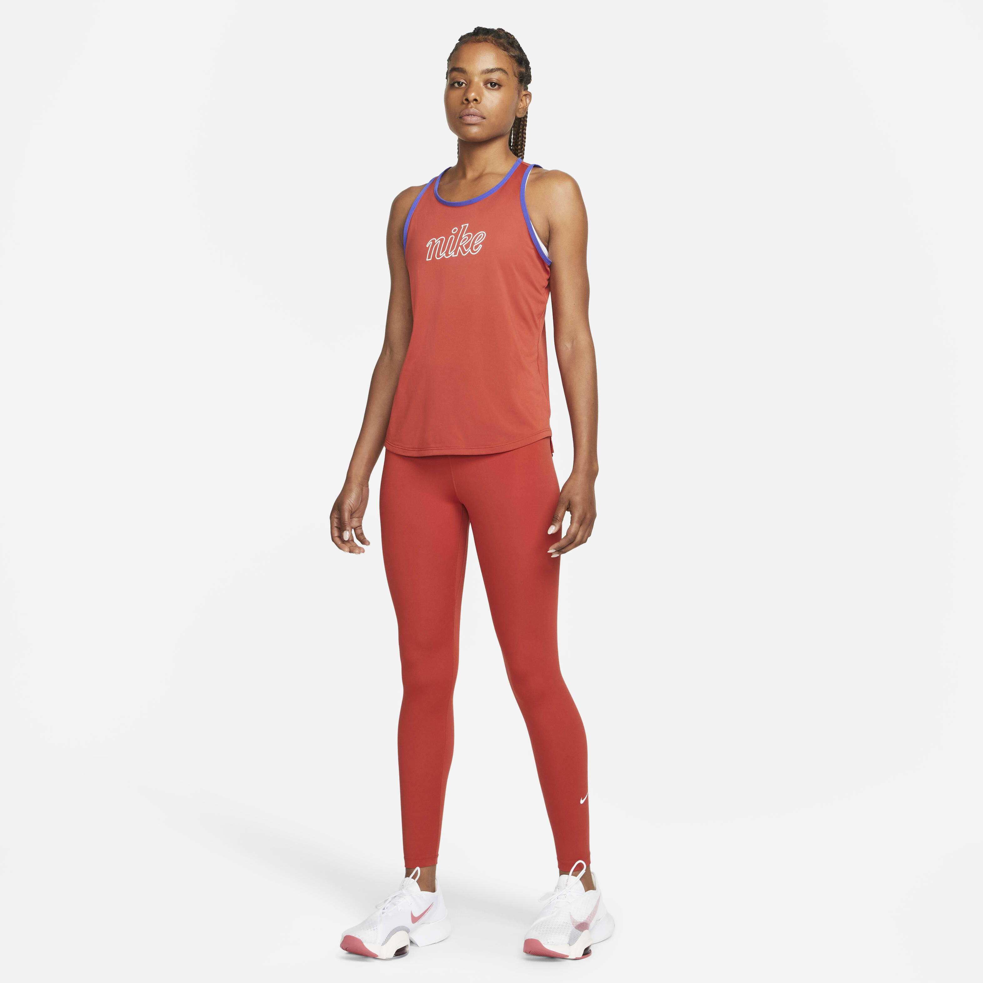 نايكي دراي-فت ون ايكون كلاش image number 4