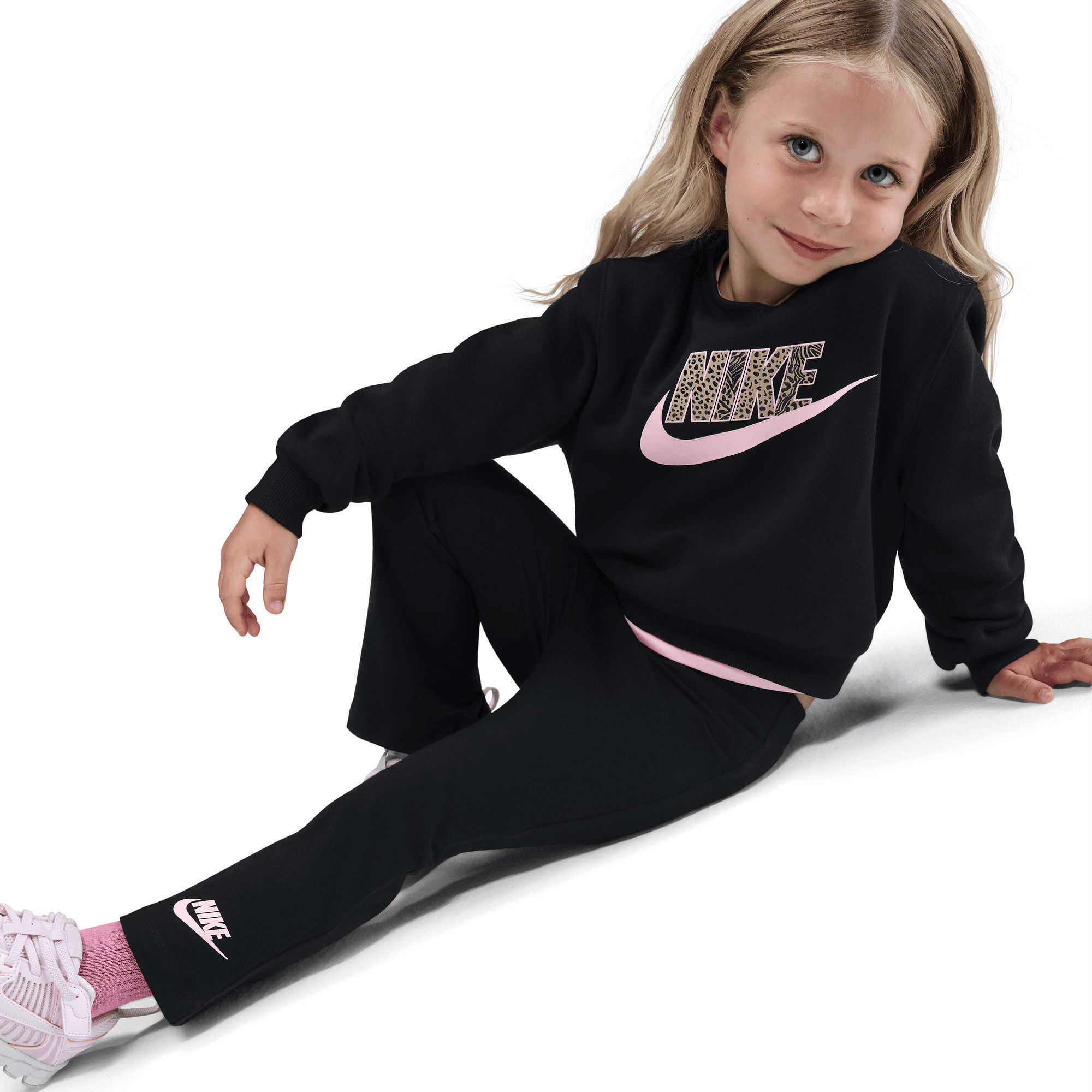 Nike Wild Warmth image number 8