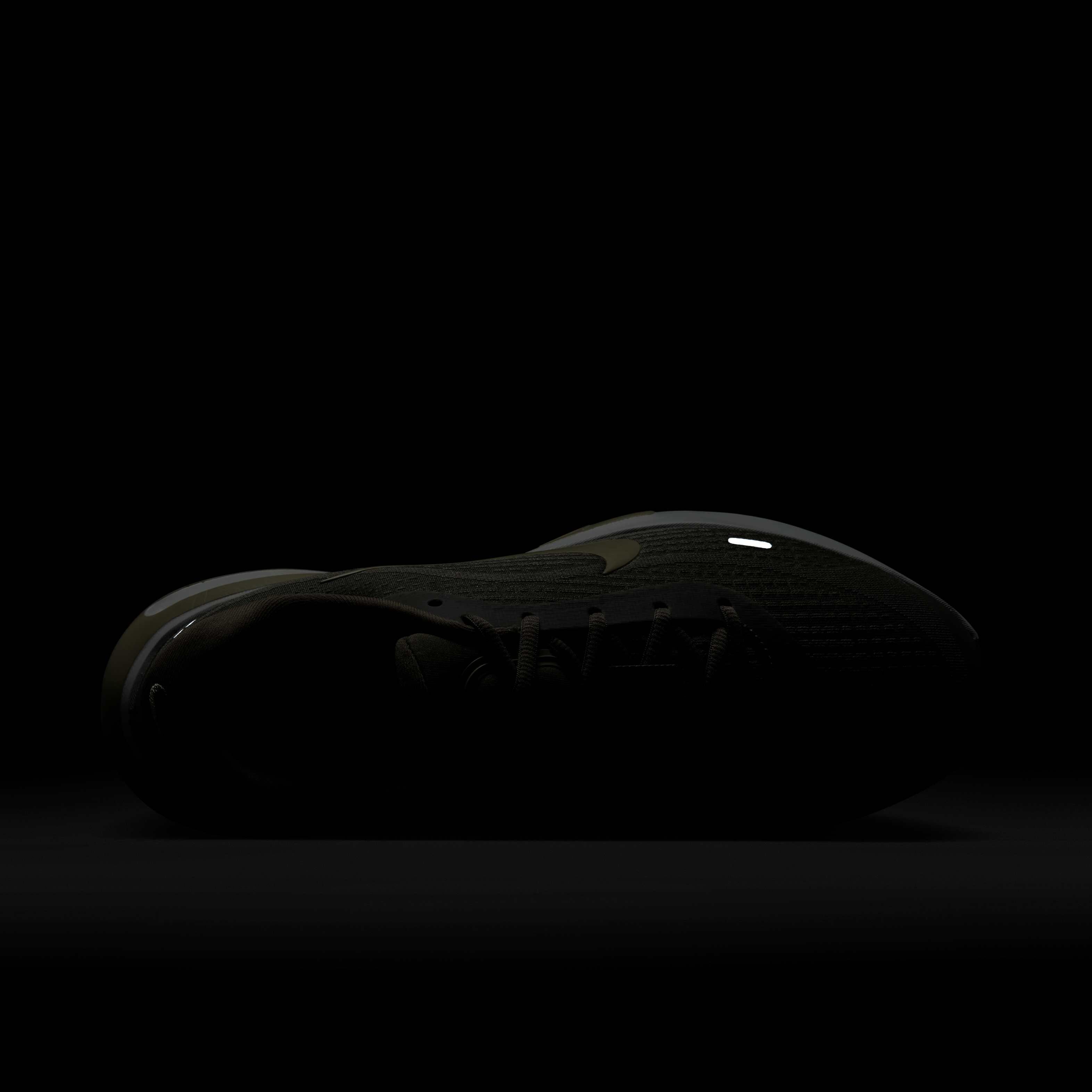 نايكي جيرني رن image number 8