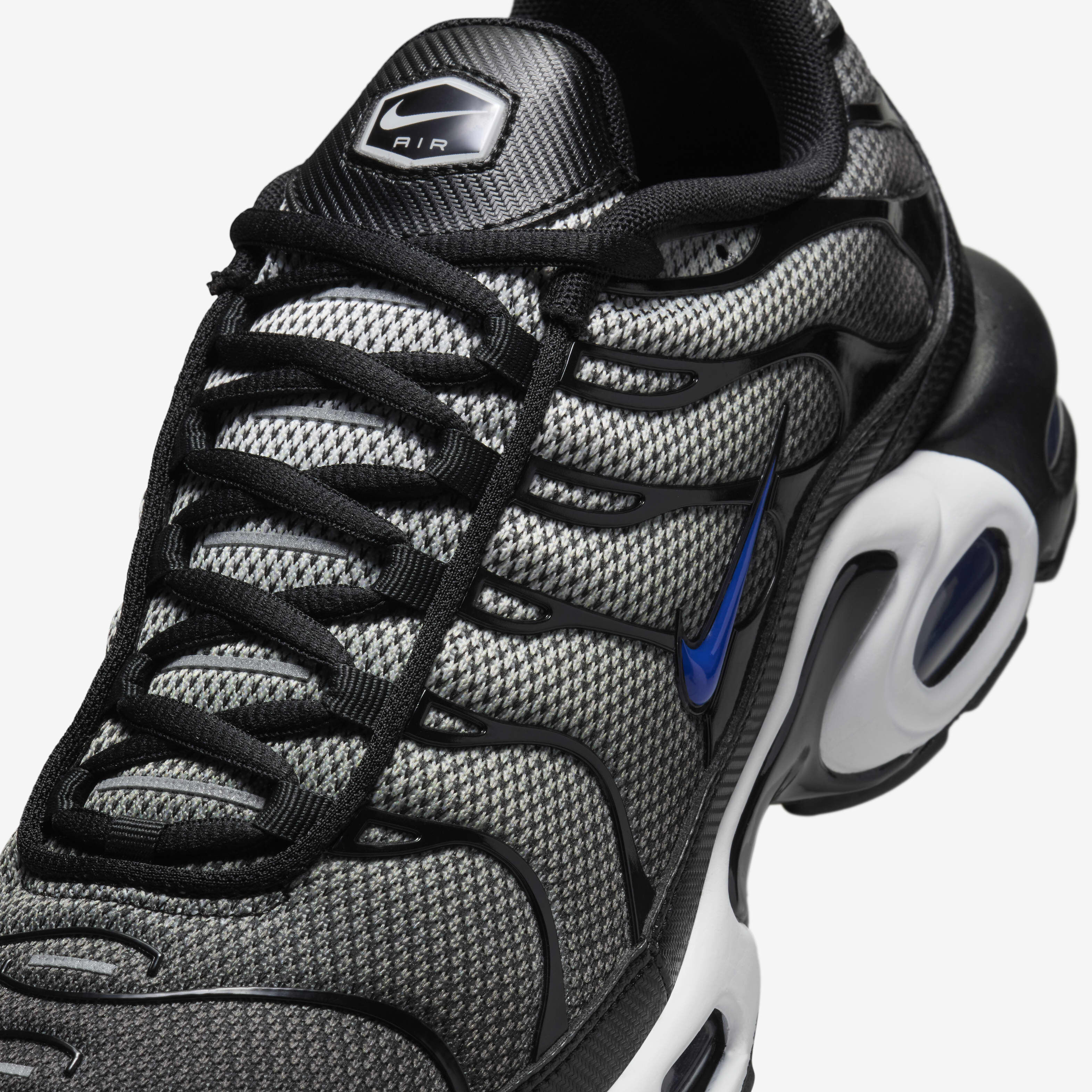 Nike air max plus mens shoes black online