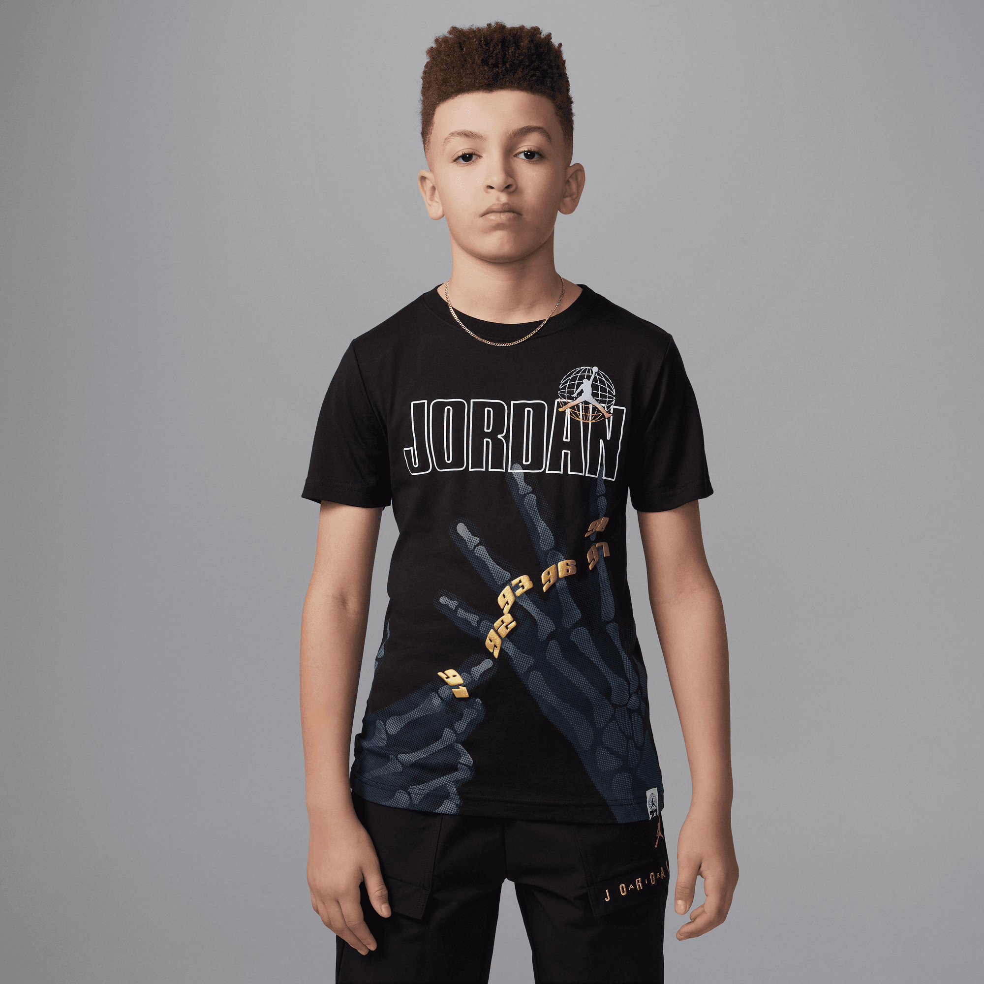 Jordan Pursuit of Victory Tシャツ ブラック Jordan Pursuit of Victory Tシャツ ブラック Jordan J Dot T