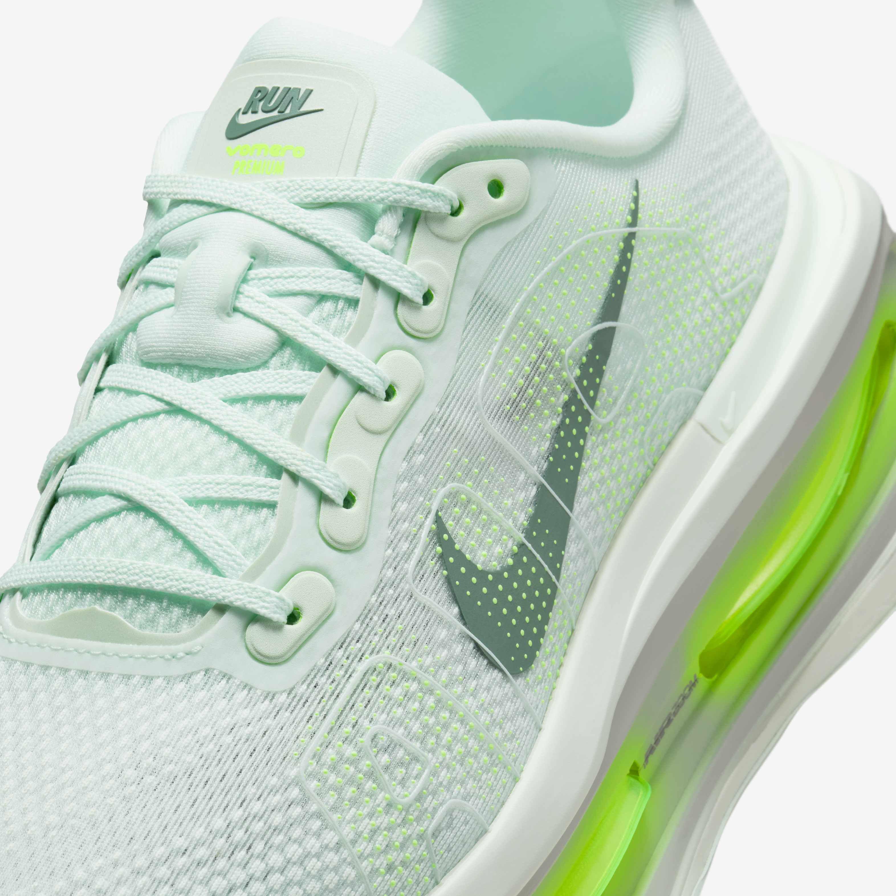 نايكي فوميرو بريميوم image number 6