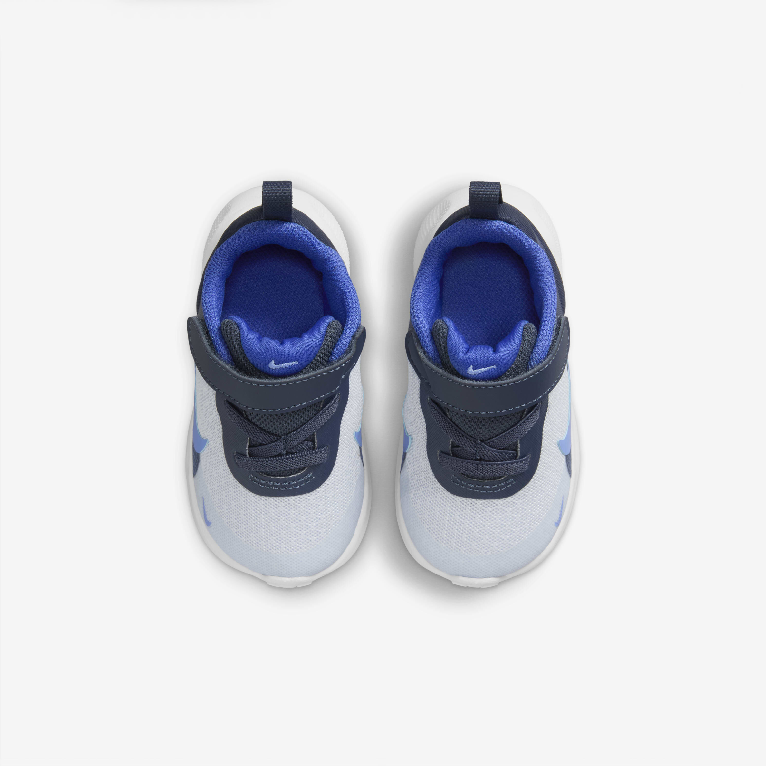 Nike Revolution 7 image number 3