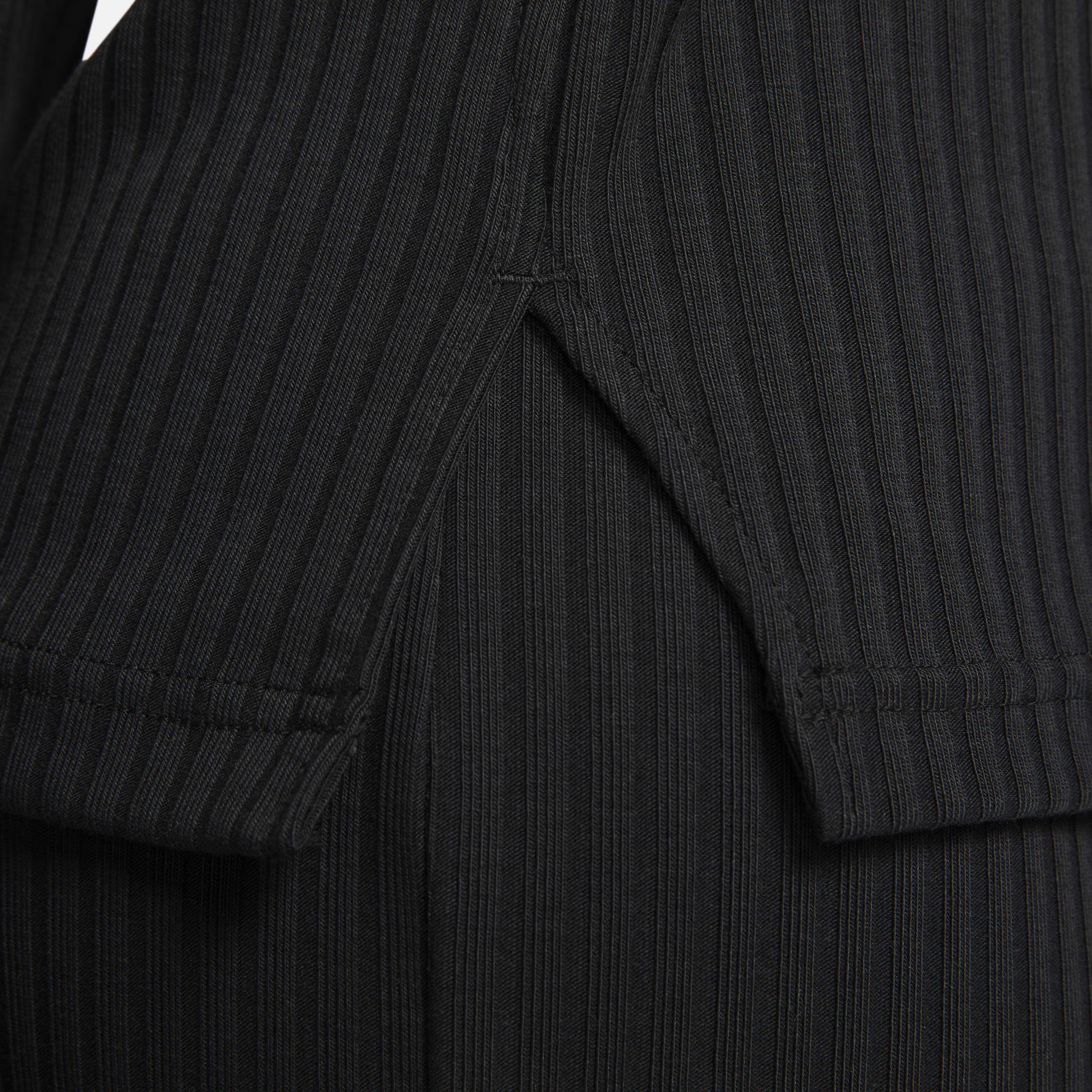 نايكي سبورتسوير image number 3