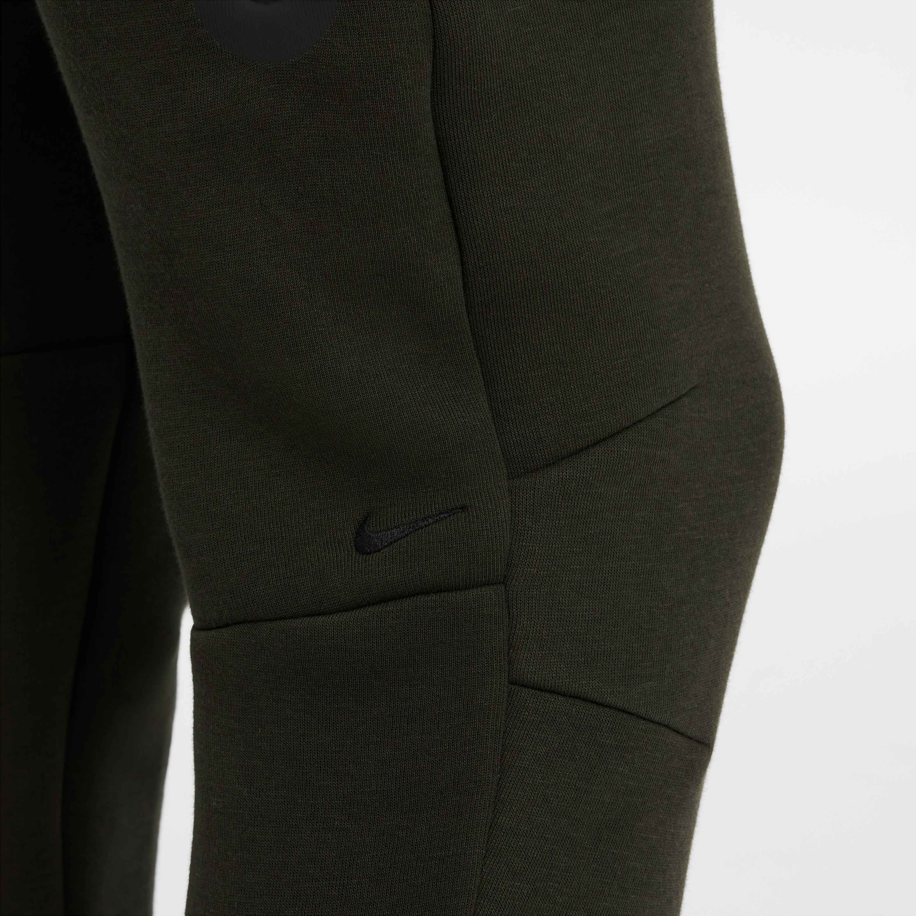 Nike Sportswear Tech Fleece image number 5