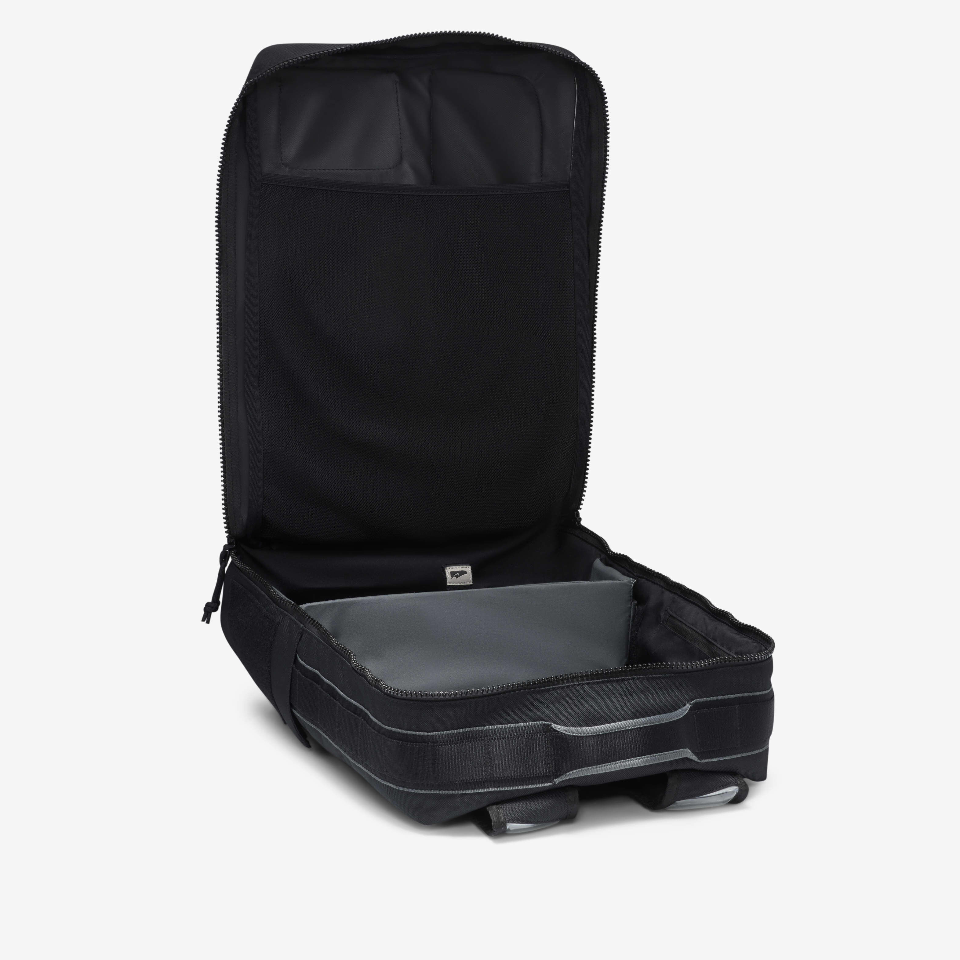 Nike Utility Elite image number 4