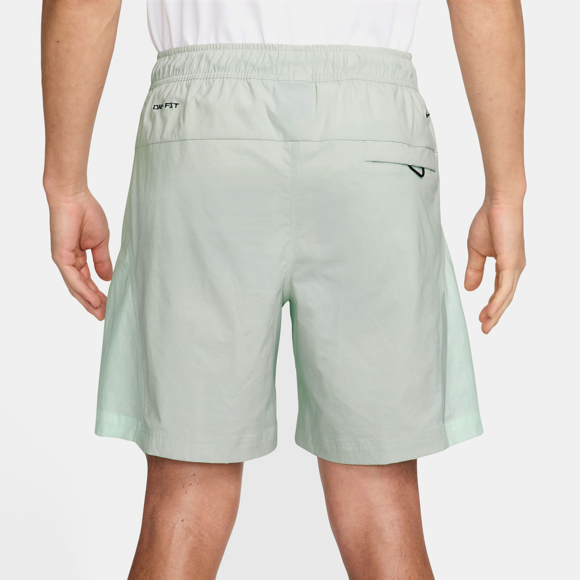 نايكي تك image number 1