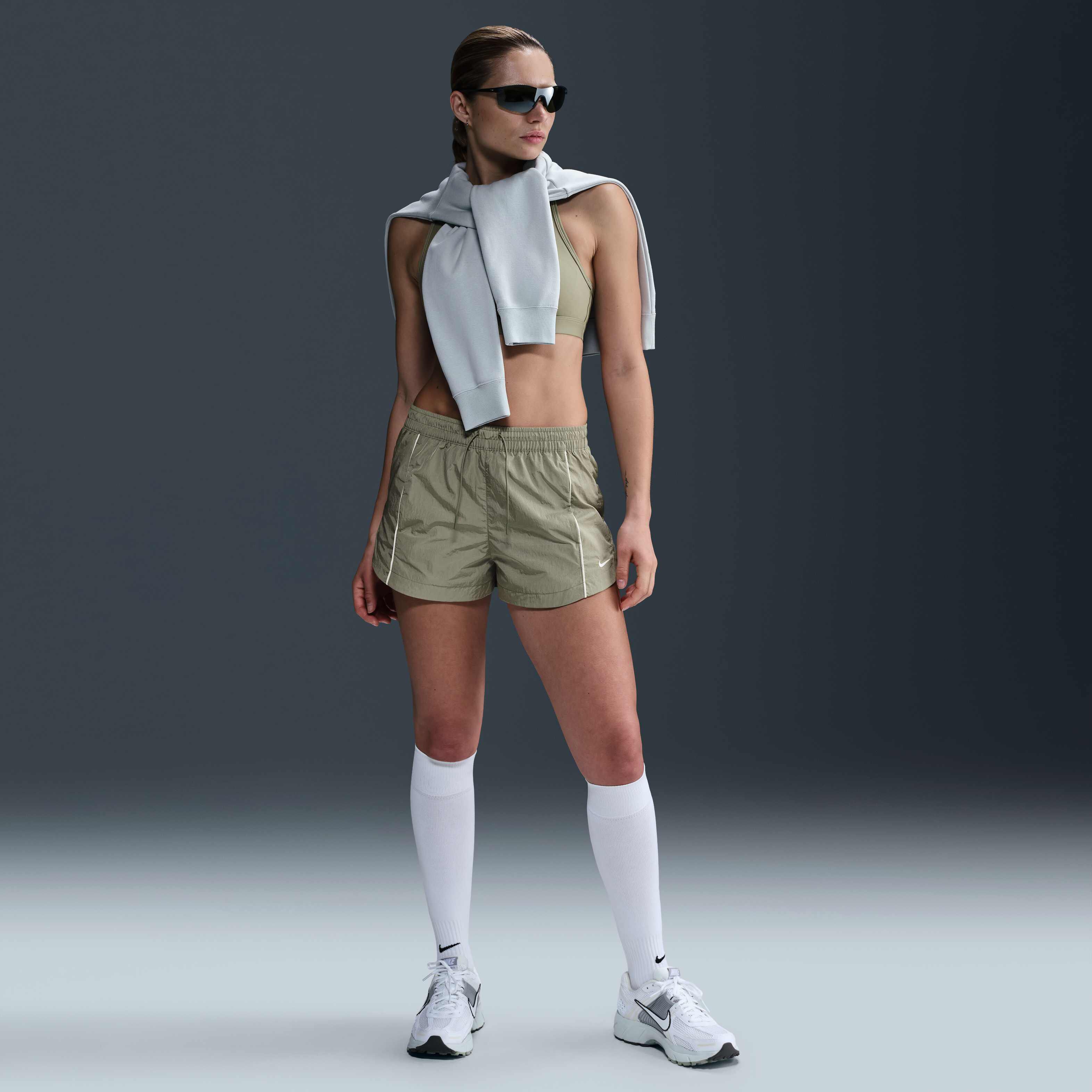 Nike Windrunner image number 0