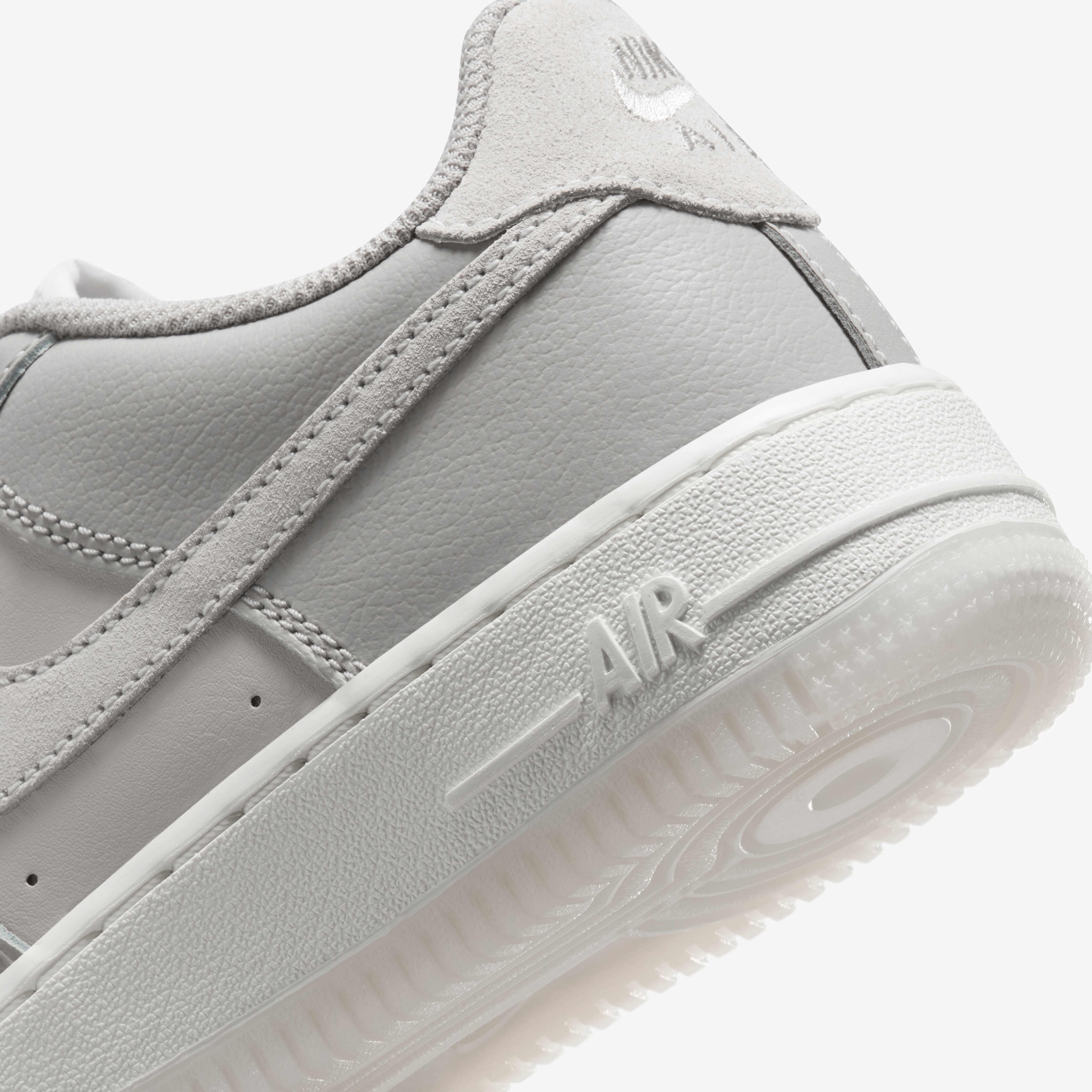 Nike air force one tread pattern new arrivals