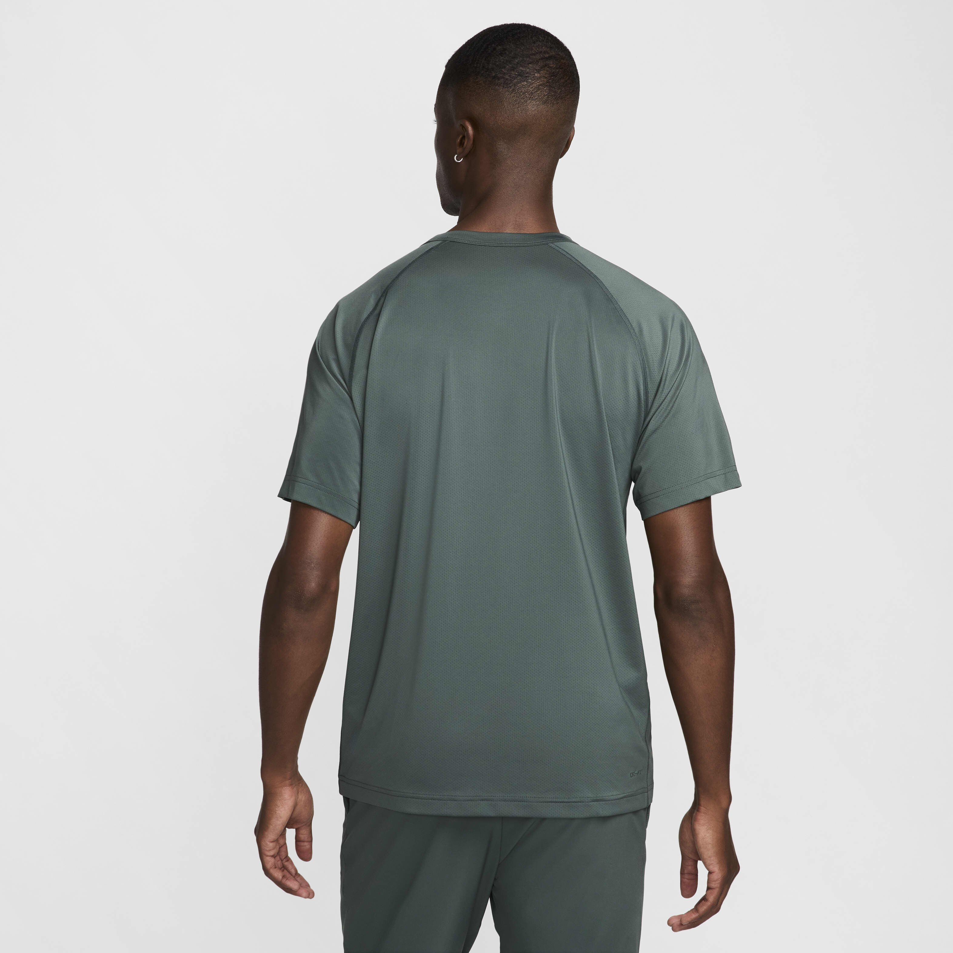 Nike Ready image number 1