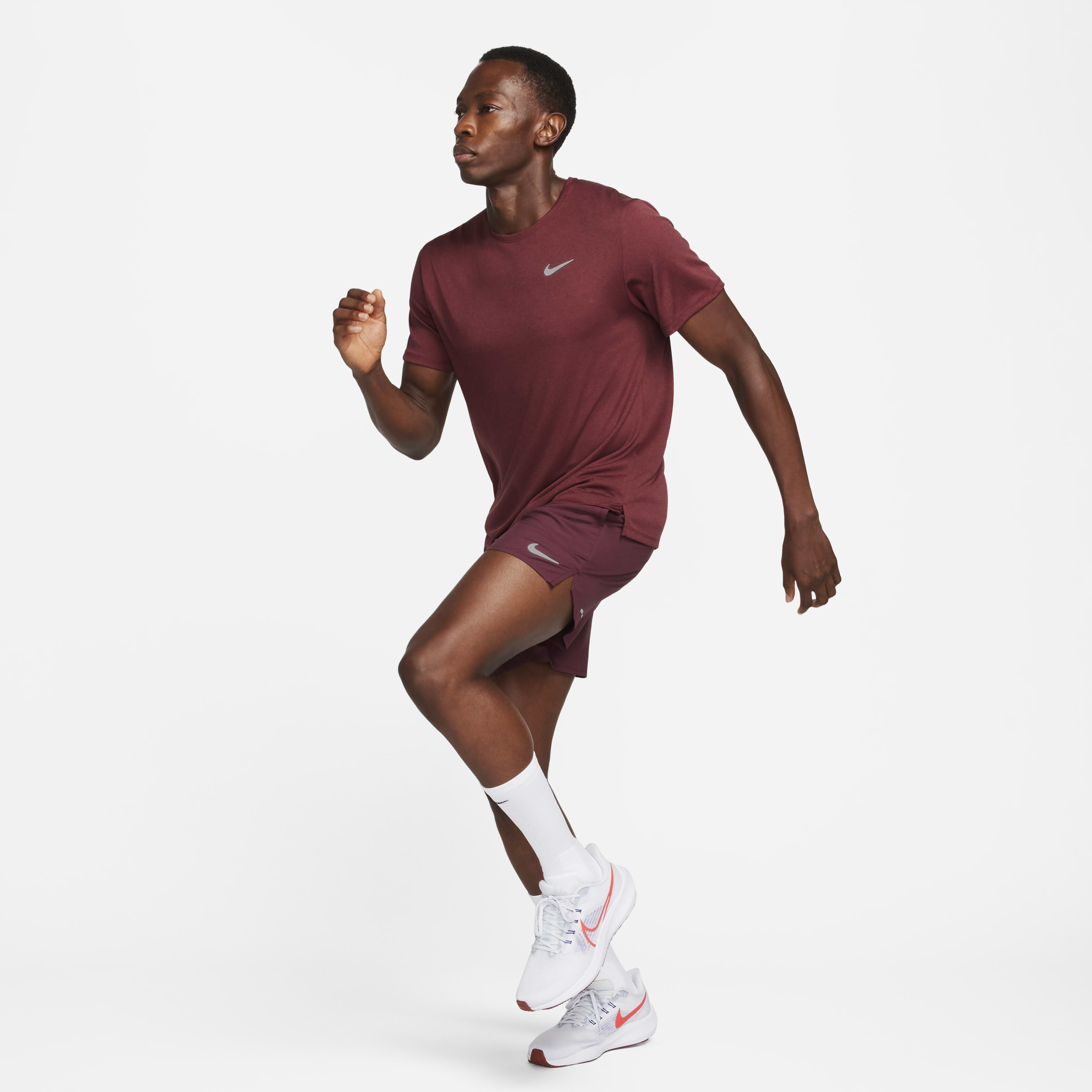 Nike Miler image number 4