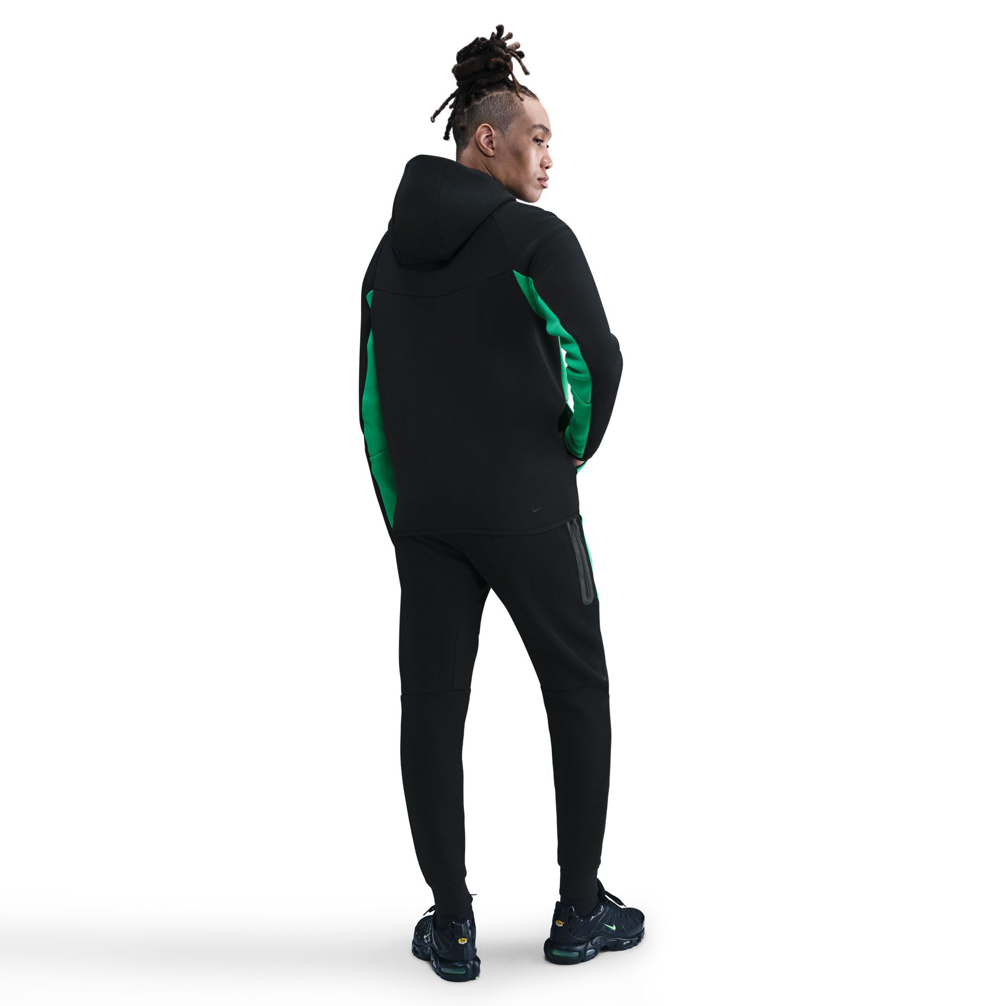 Nike Tech image number 1