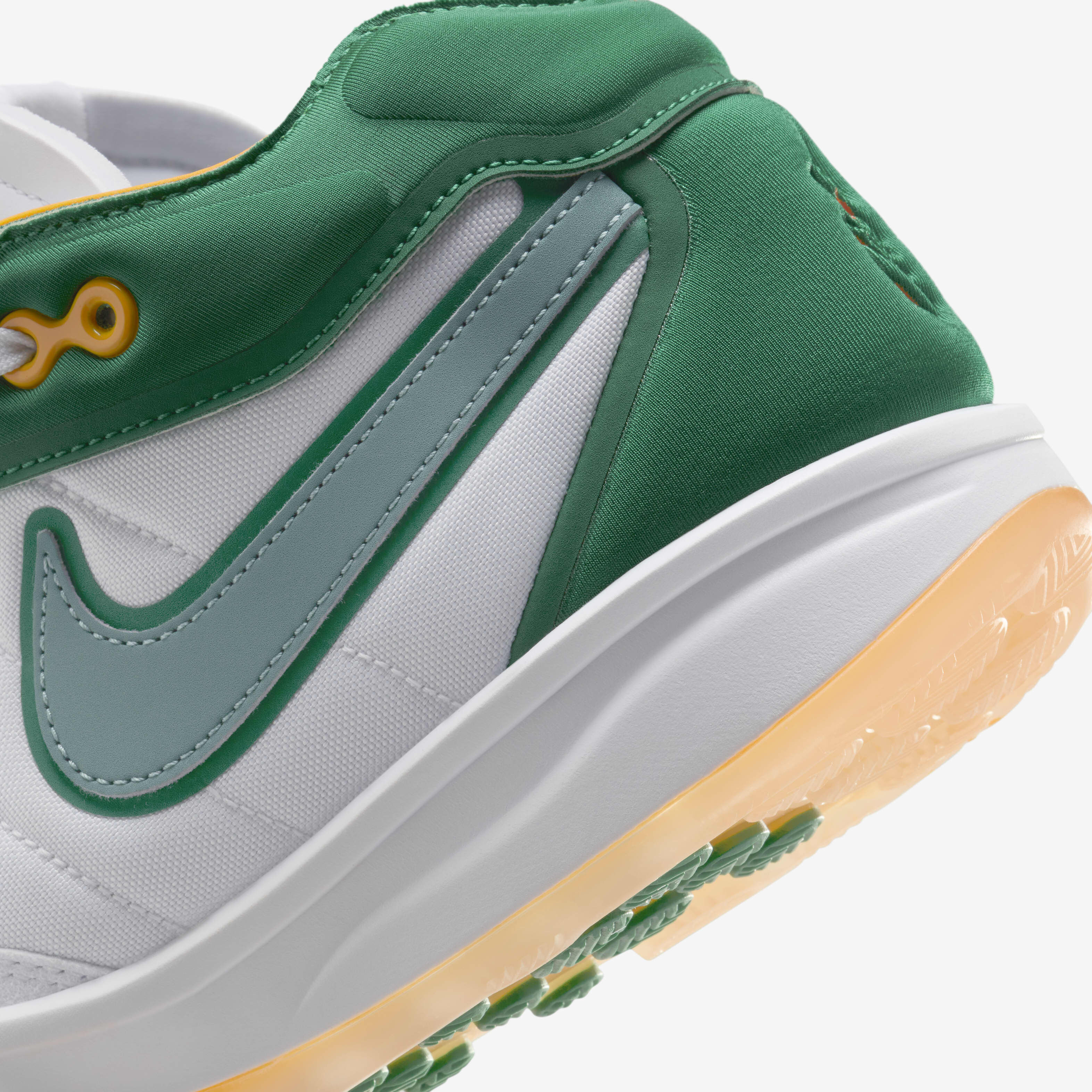 Nike G.T. Hustle 2 image number 7