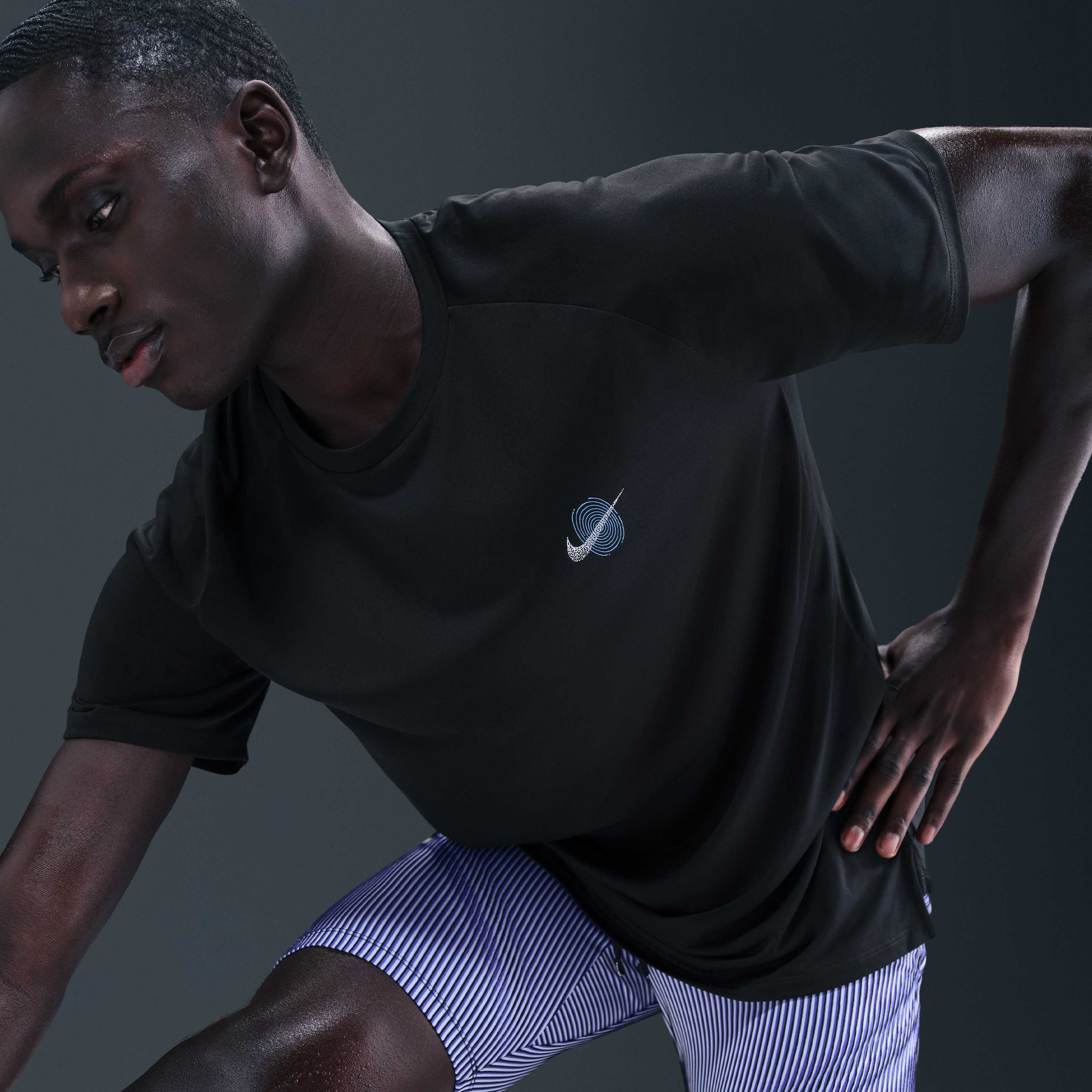 Nike Stride image number 2