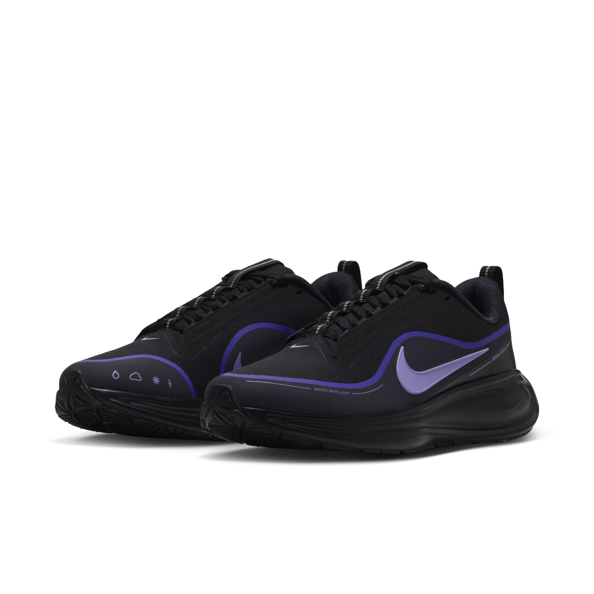 Nike Revolution 8 Utility image number 2