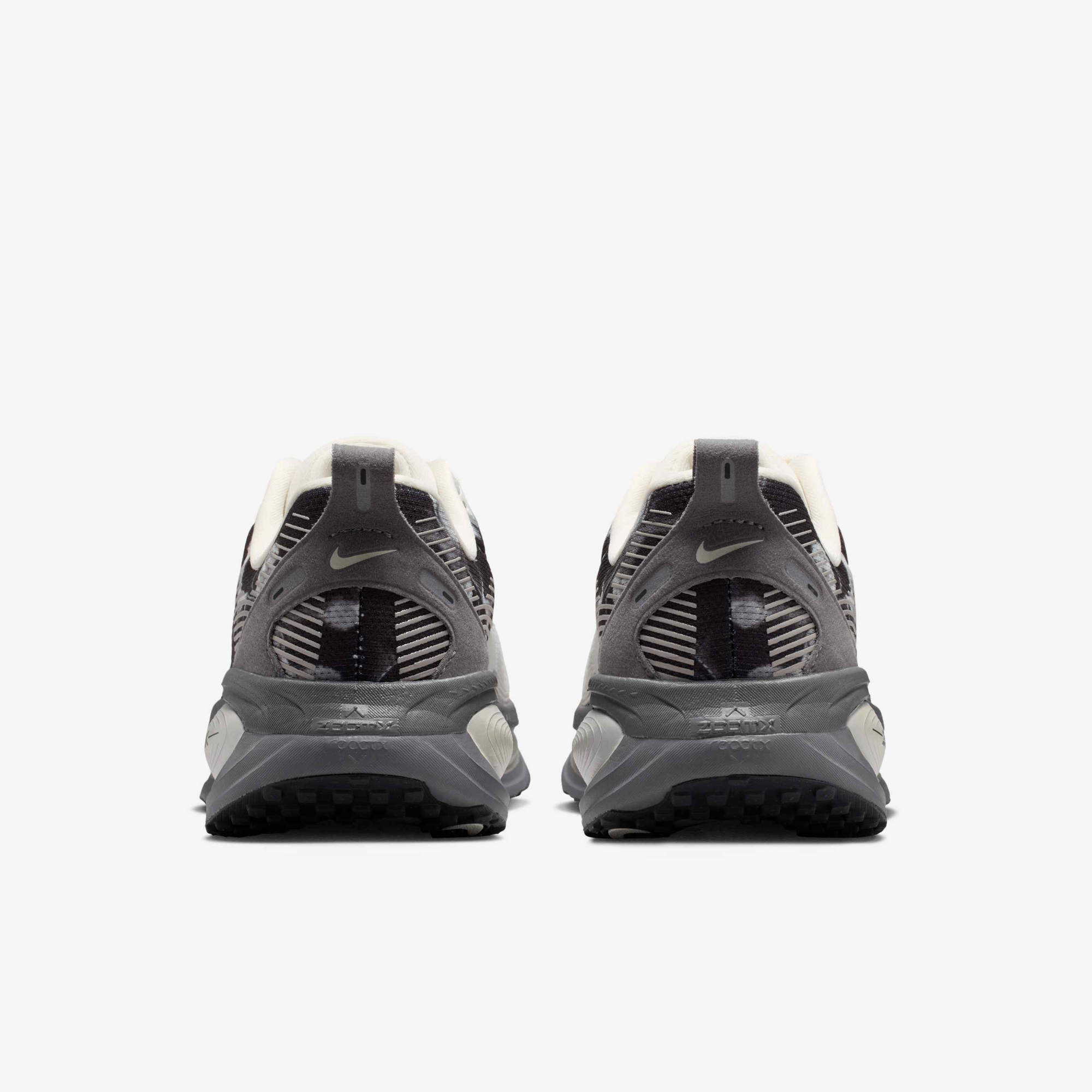 Zoom image