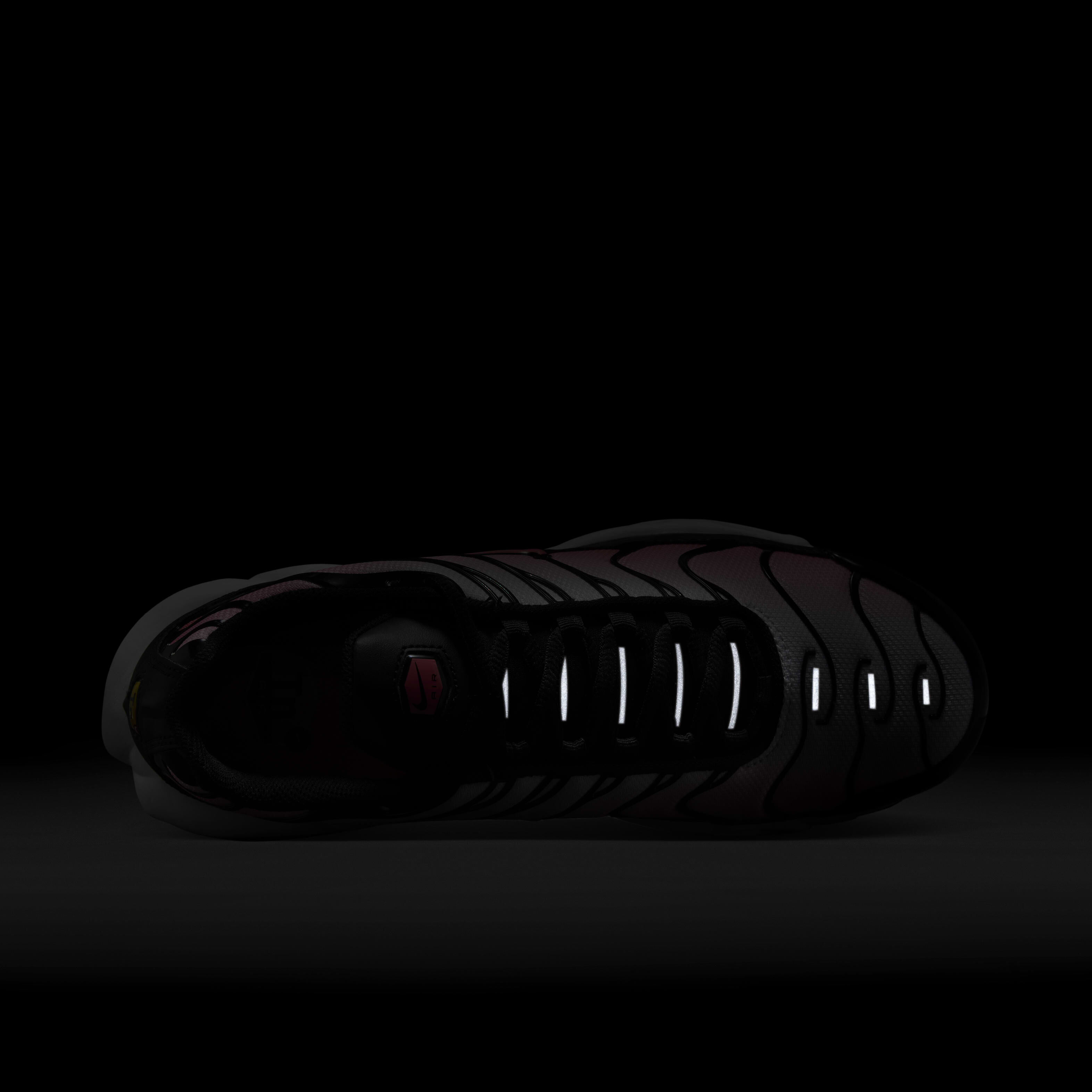 Nike Air Max Plus image number 8