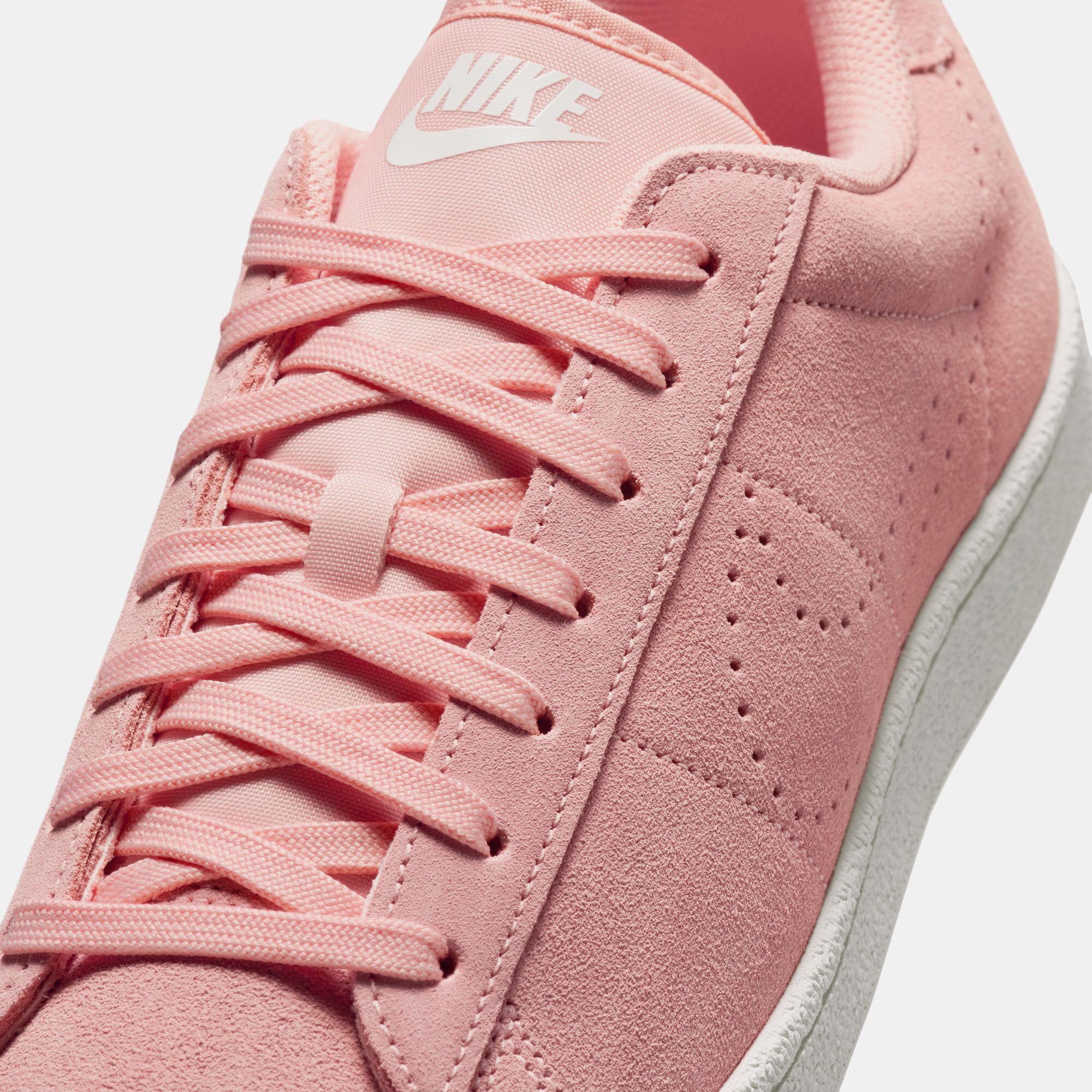 Nike Tennis Classic image number 9