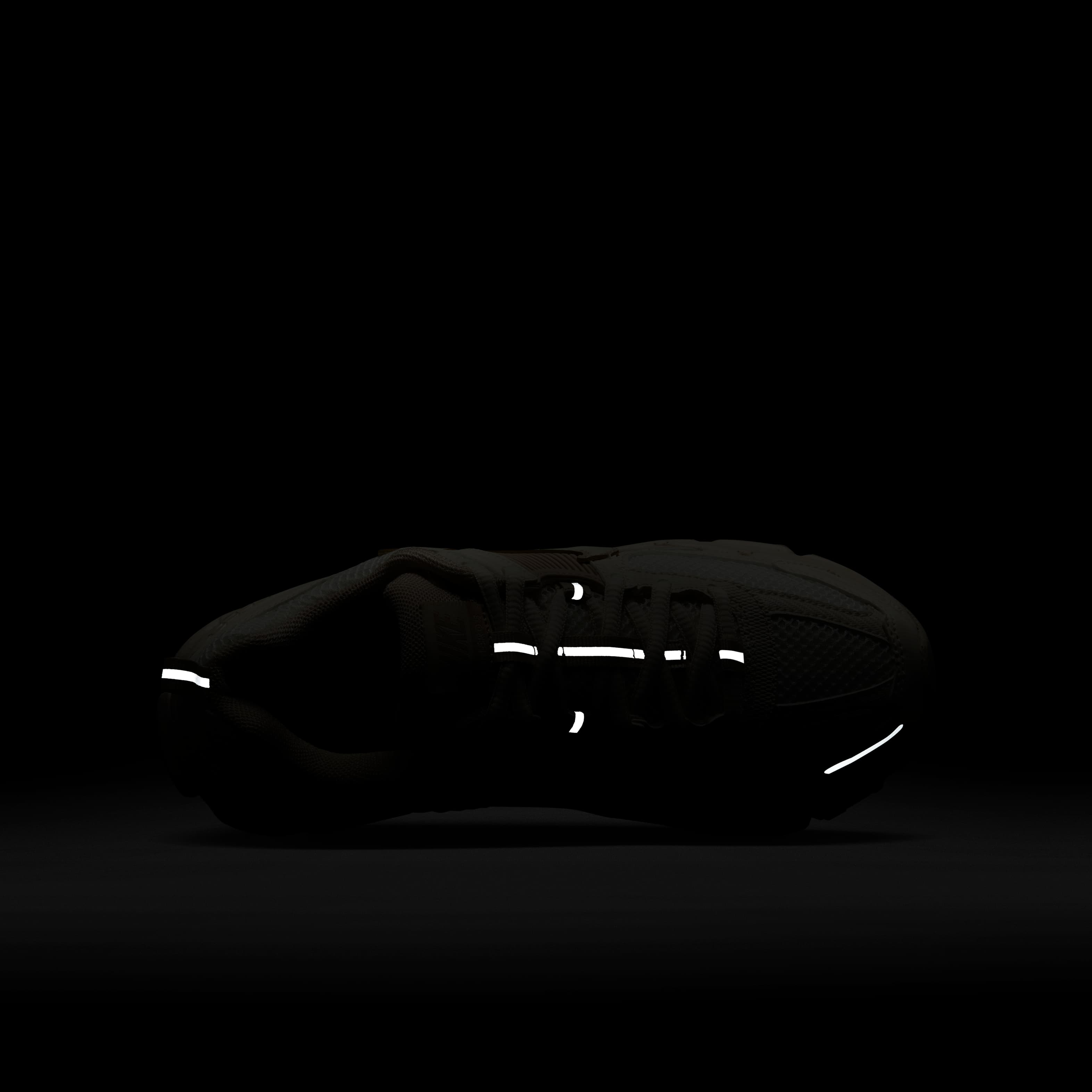 Nike Vomero 5 image number 8