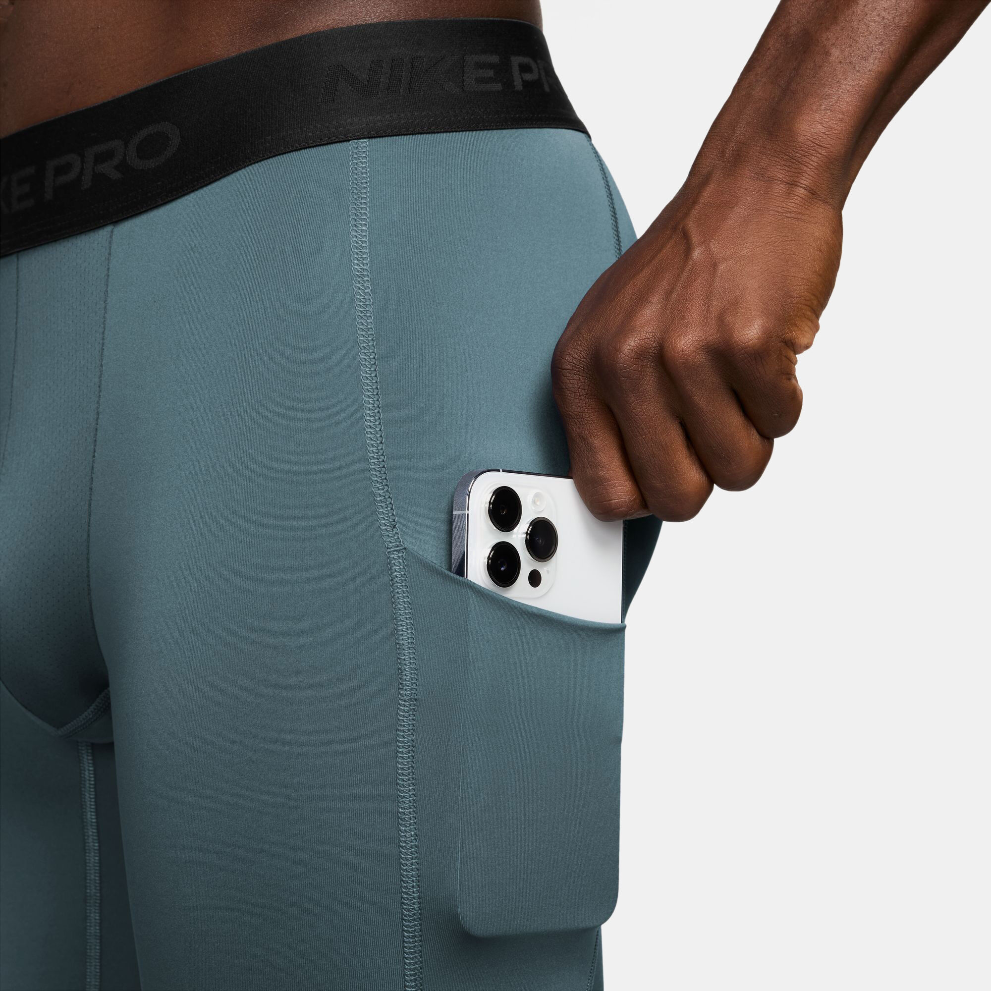 Nike Pro image number 2