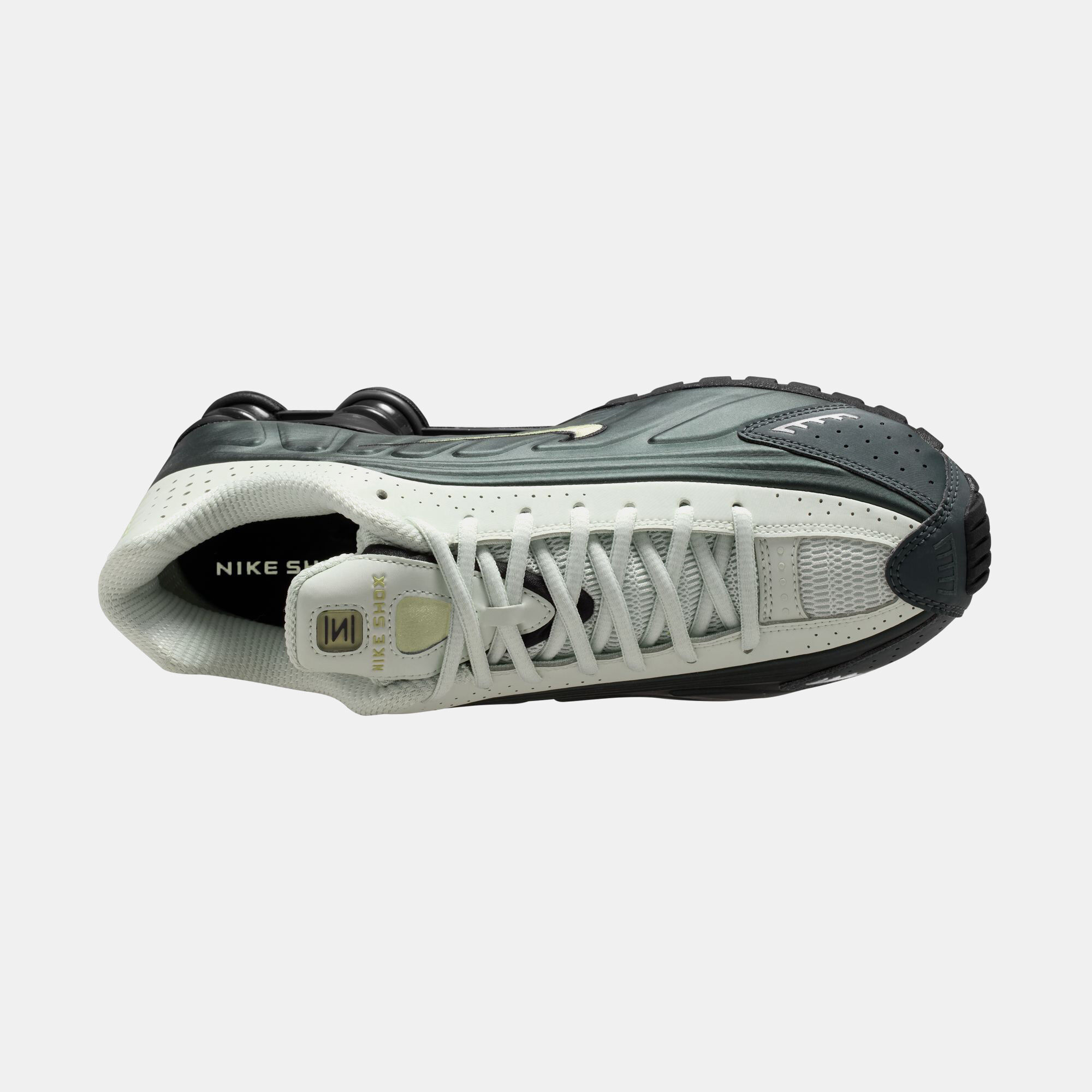 Nike Shox R4 image number 7