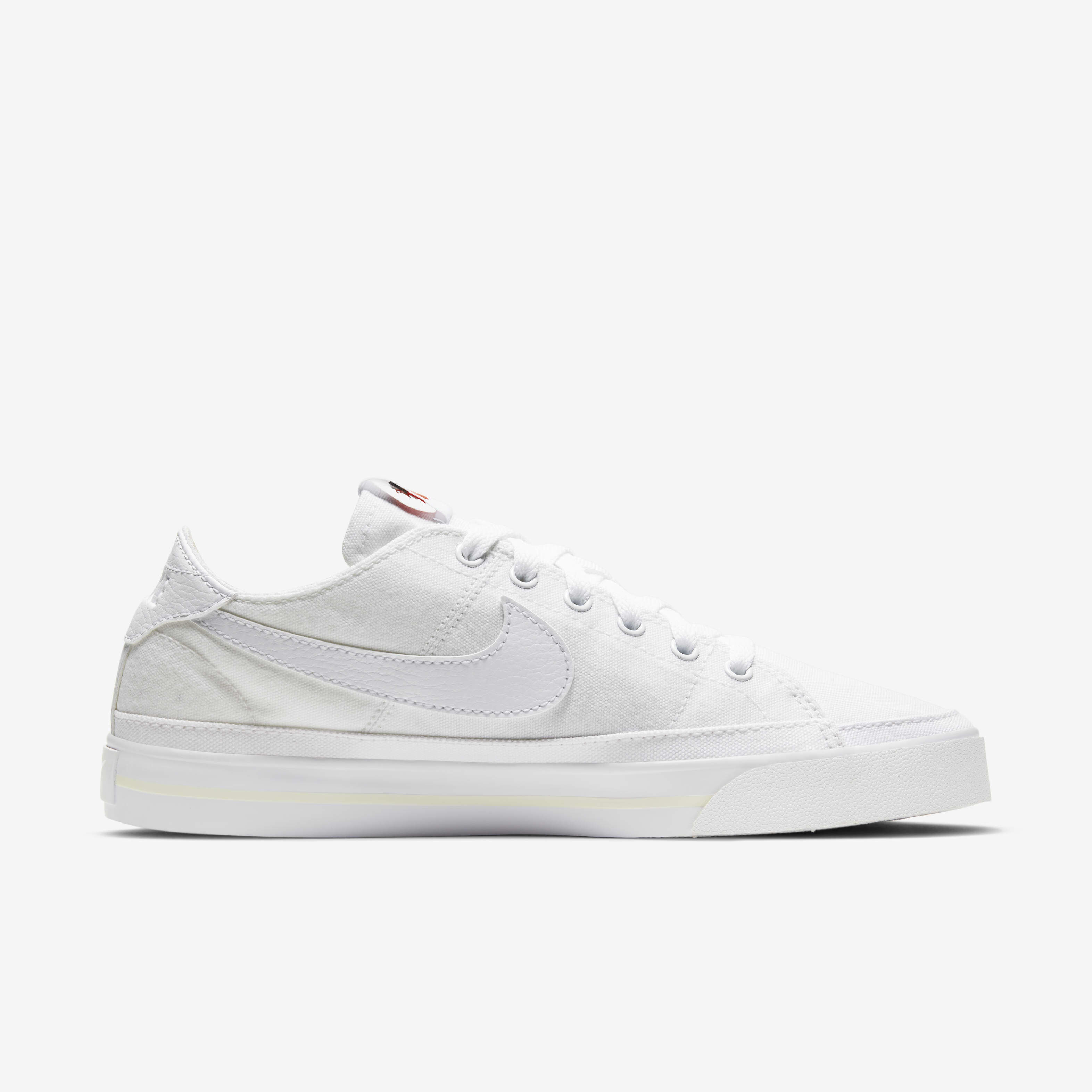 Buy NikeCourt Legacy Canvas Women's Shoes - White/Summit White/White | Nike  Kuwait Official