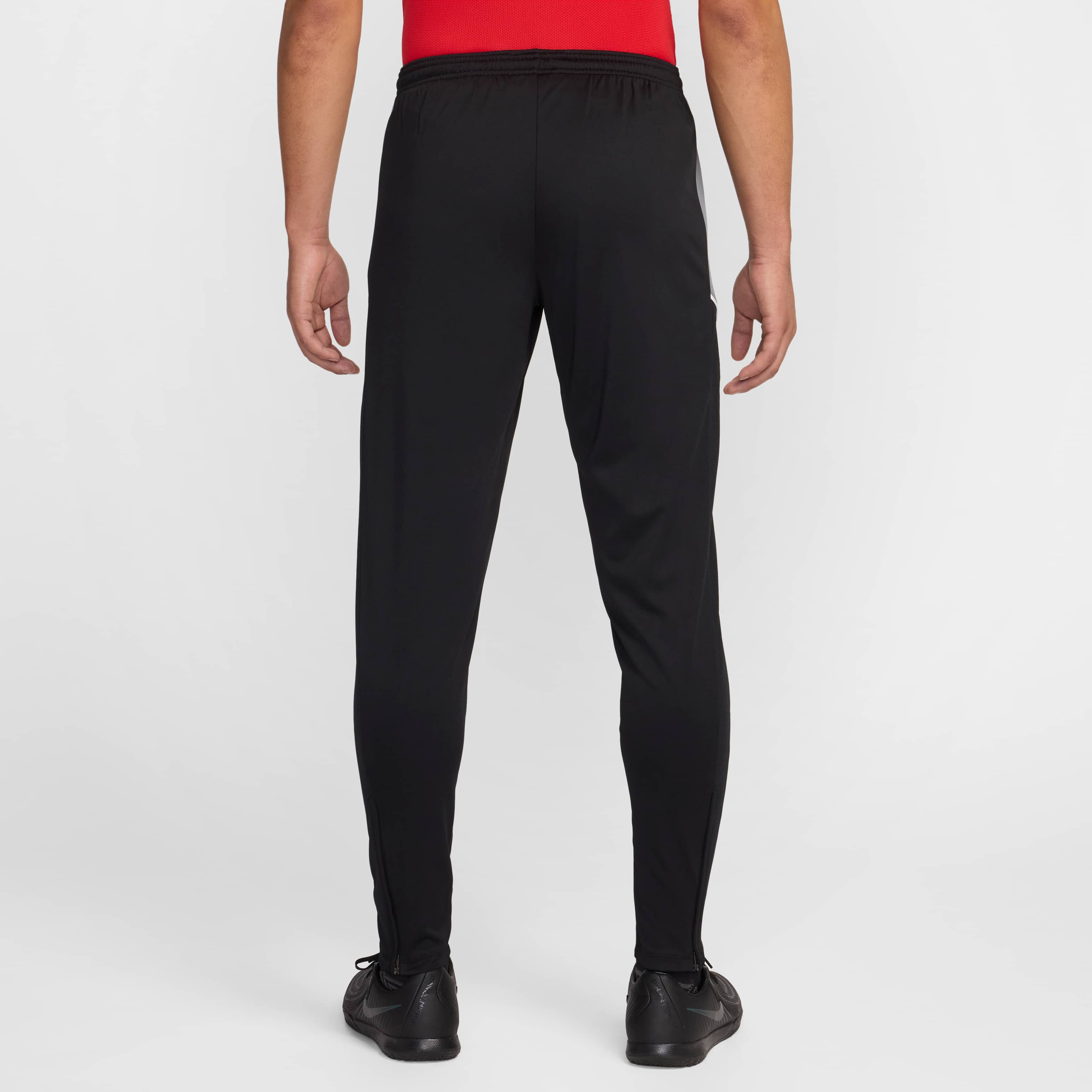 نايكي أكاديمي image number 1