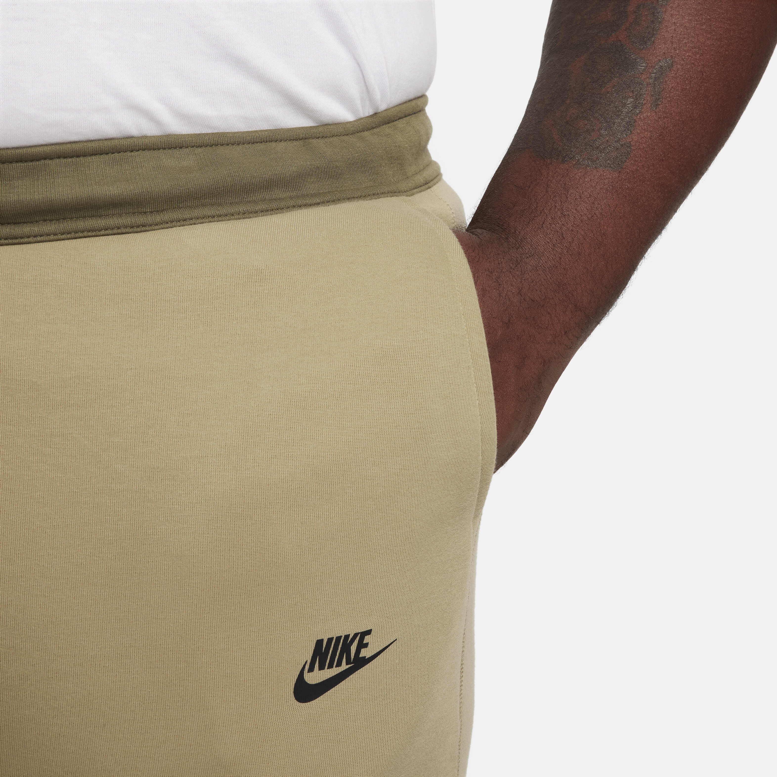 Nike Sportswear Tech Fleece image number 12