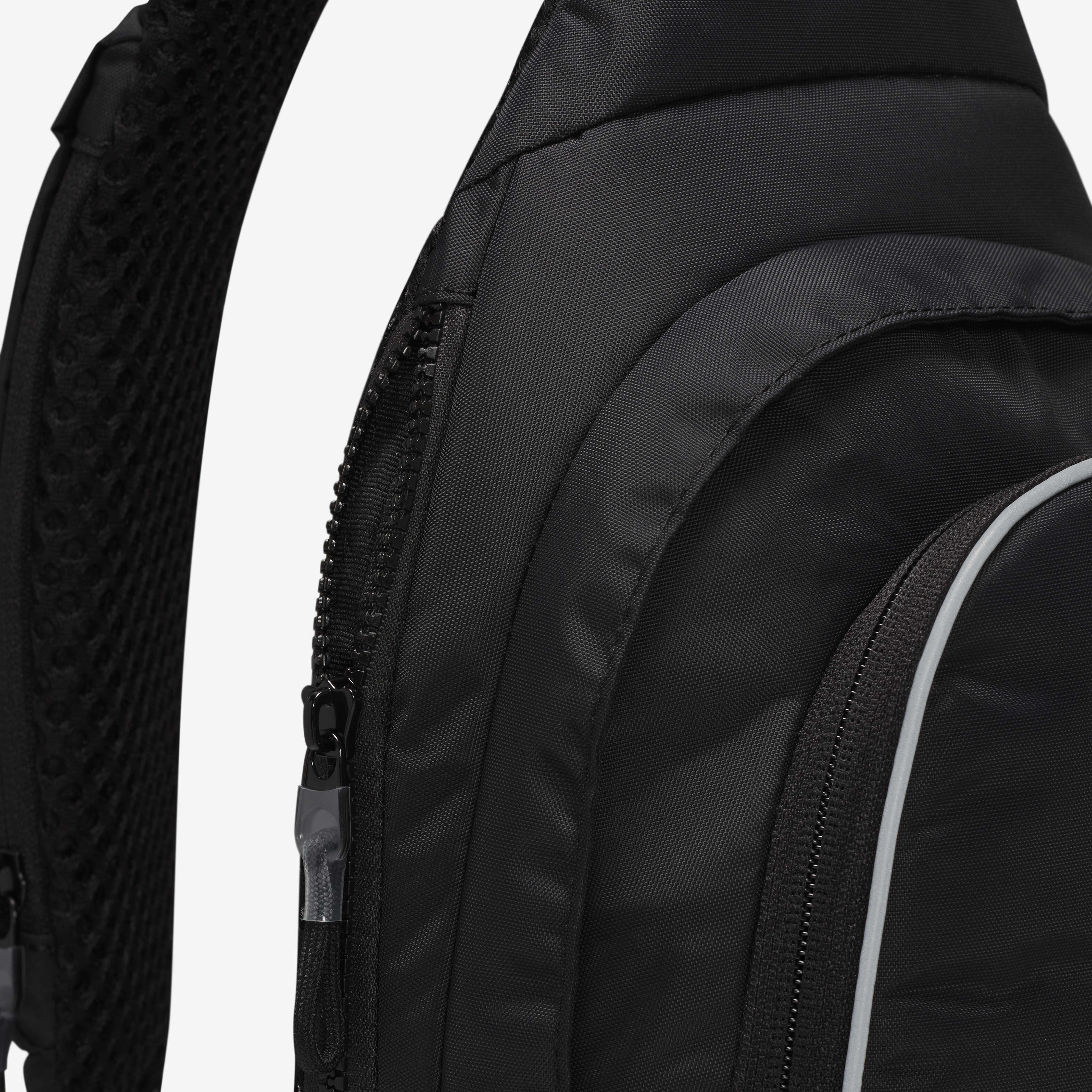 Nike Sportswear Essentials image number 8