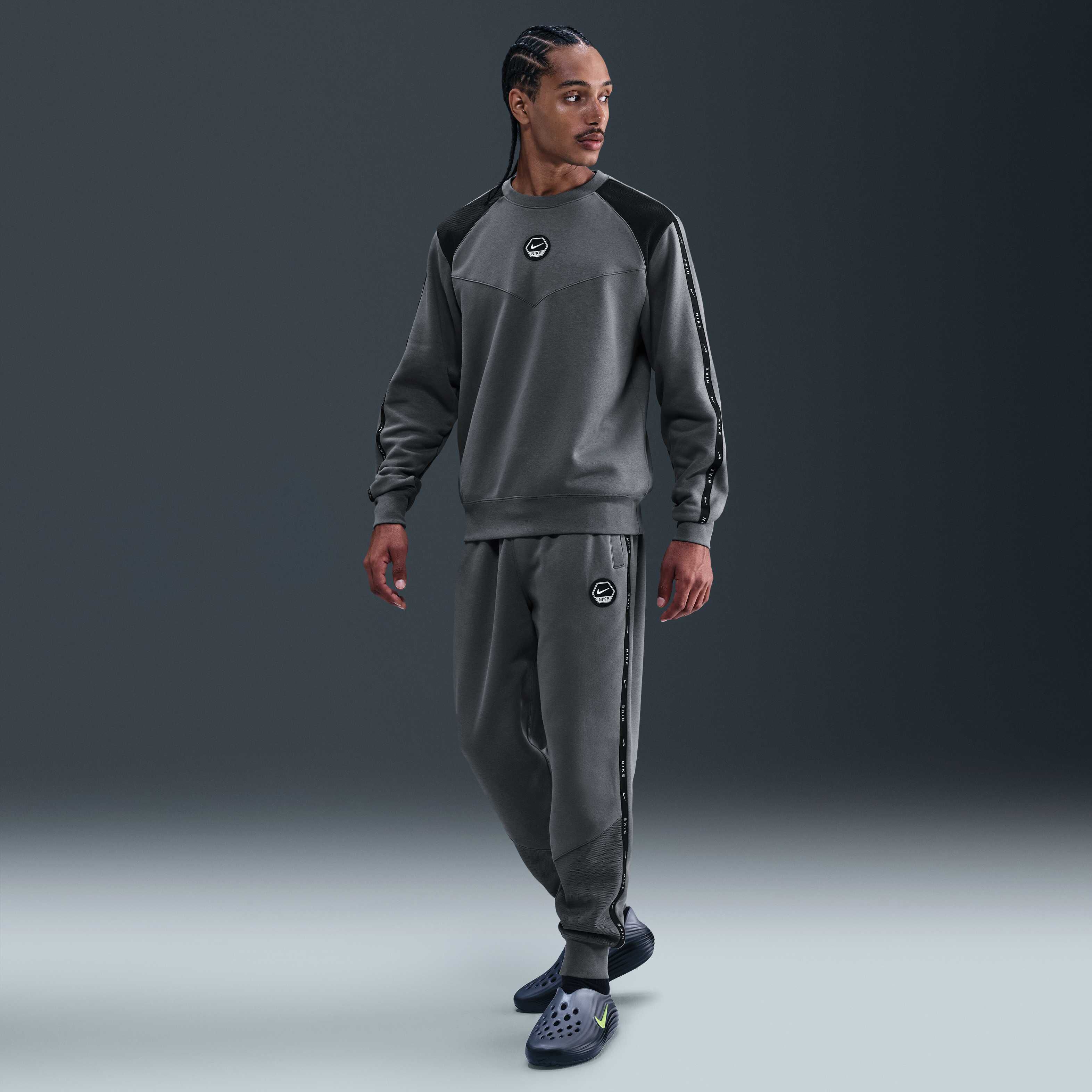 نايكي سبورتسوير سيتي سايد image number 0