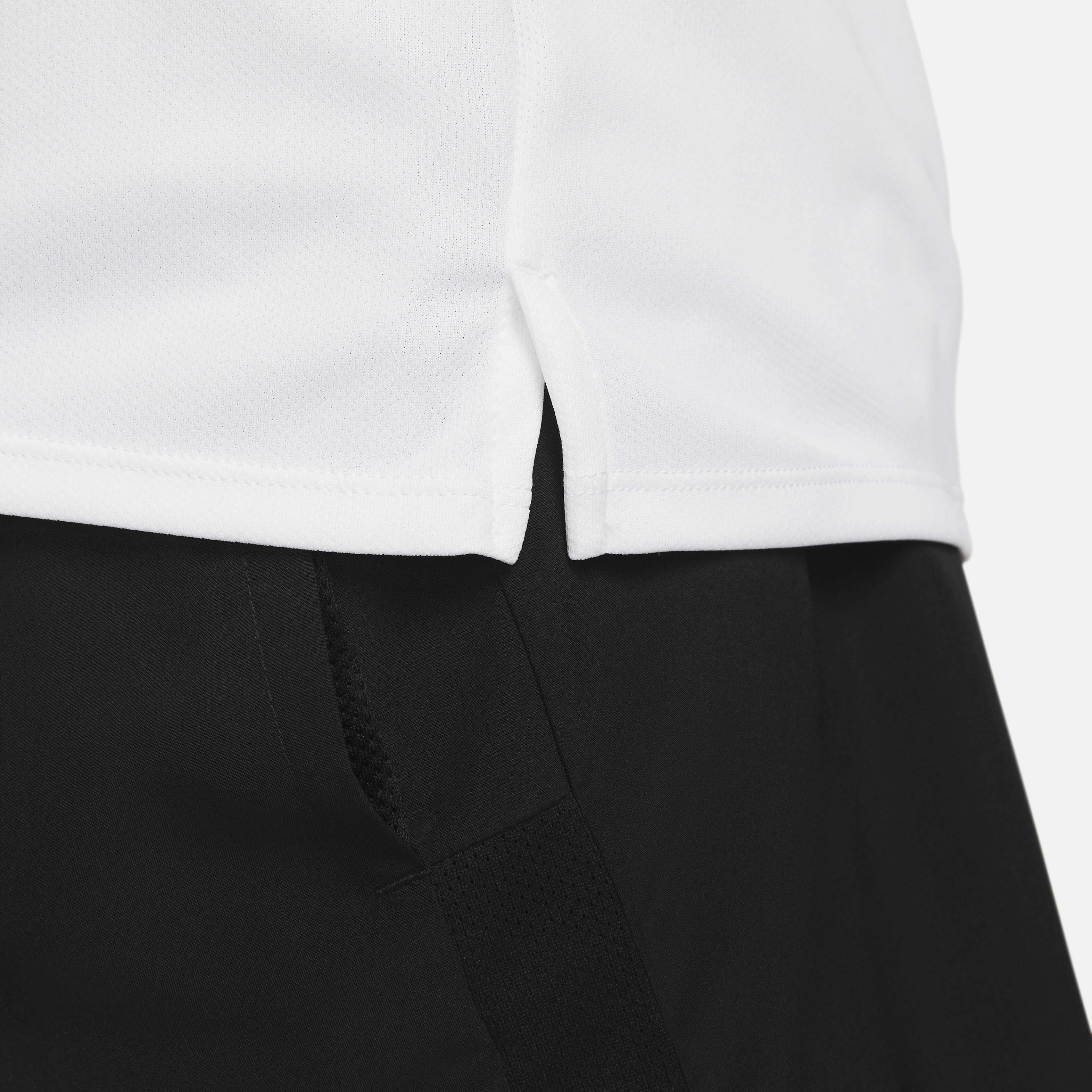 نايكي ميلر image number 3