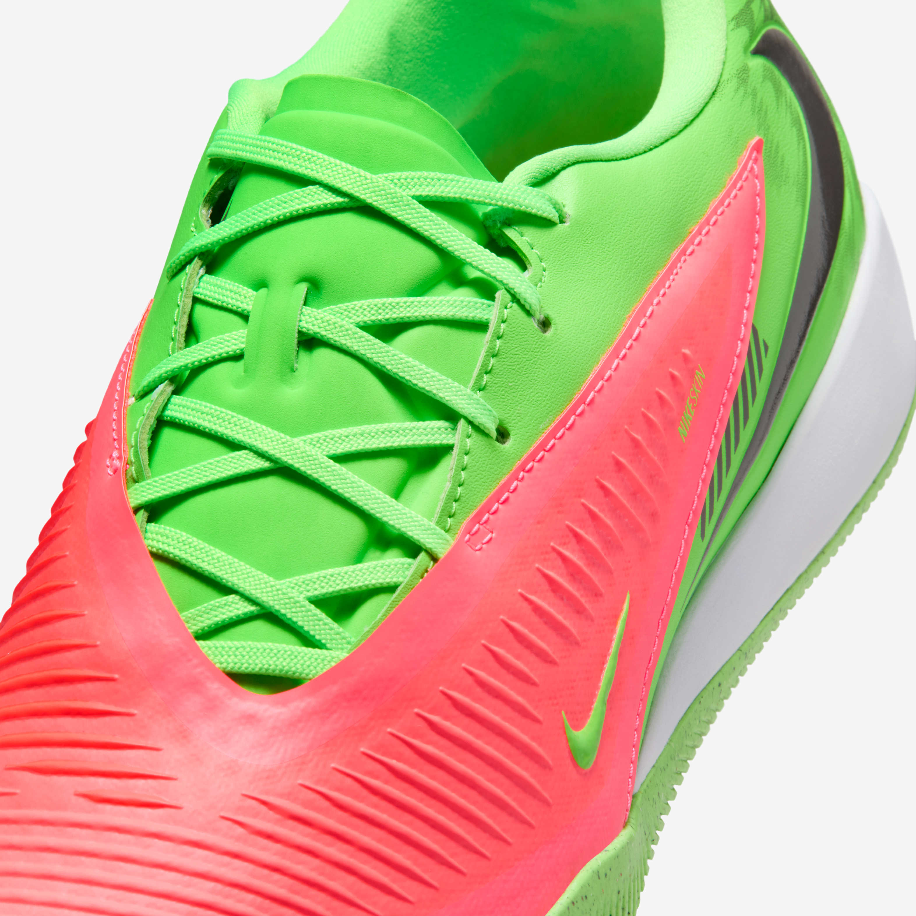 Nike Phantom 6 Low Academy 'Erling Haaland' image number 6