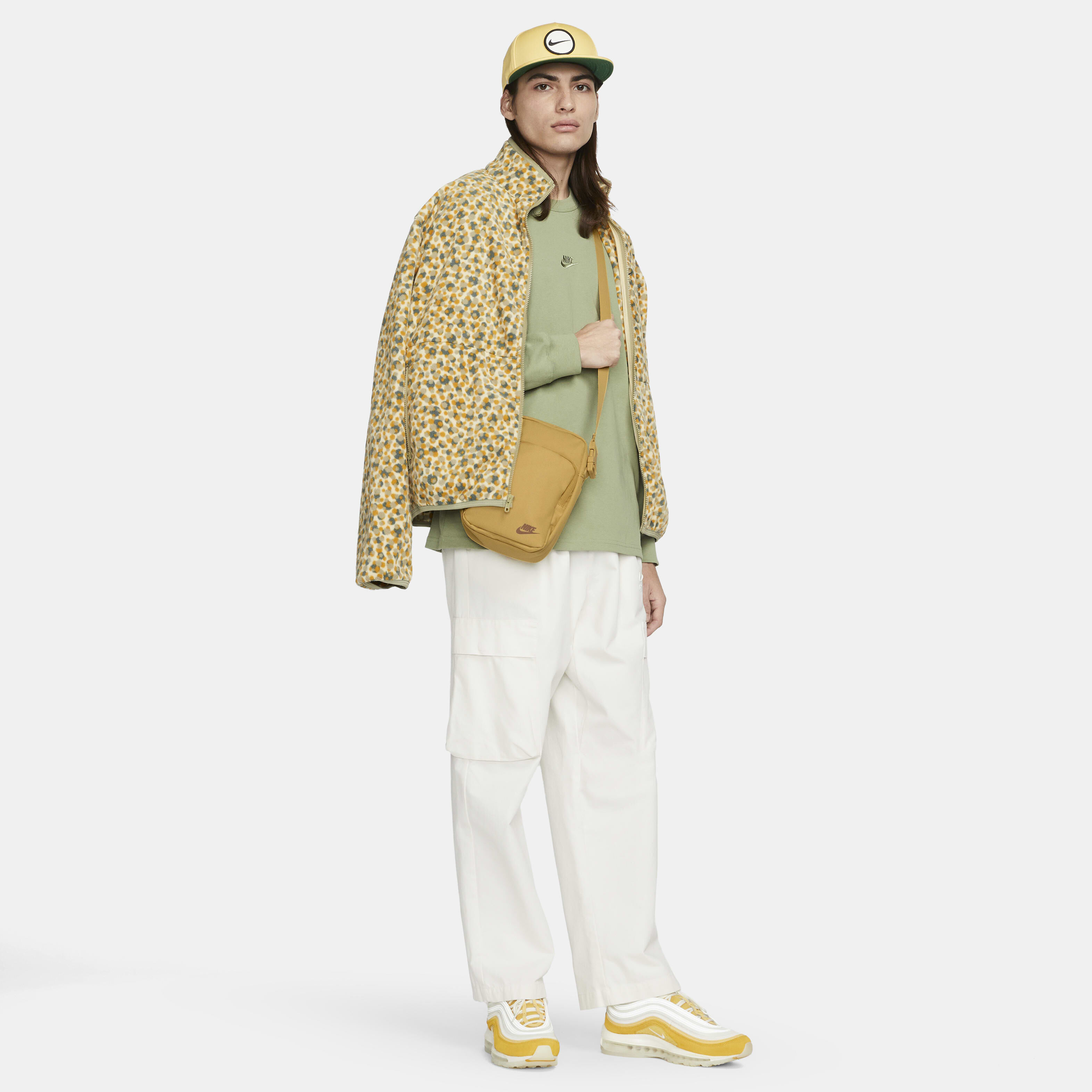 Nike Heritage image number 7