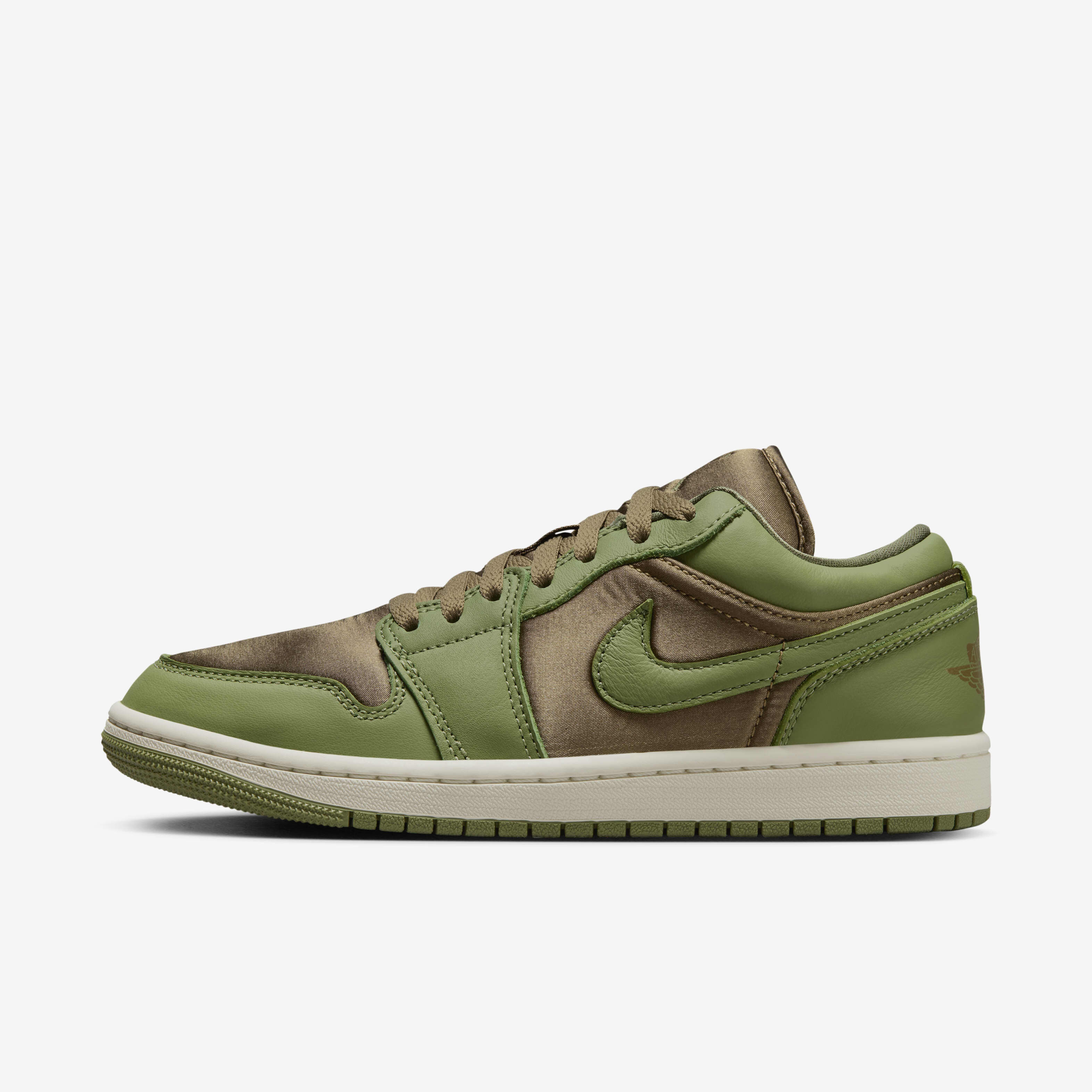 Air Jordan 1 Low SE image number 0