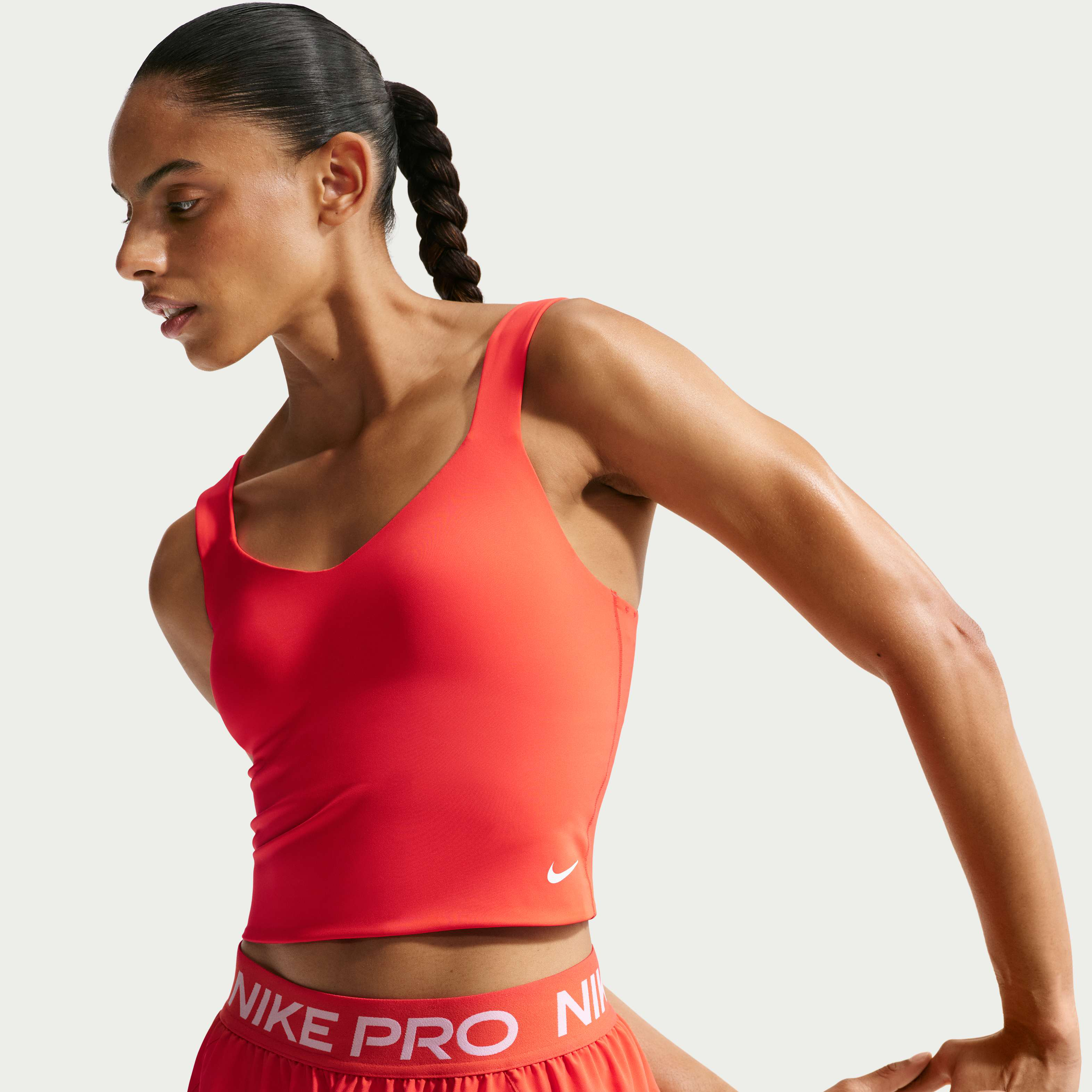 Nike Pro Sculpt image number 2